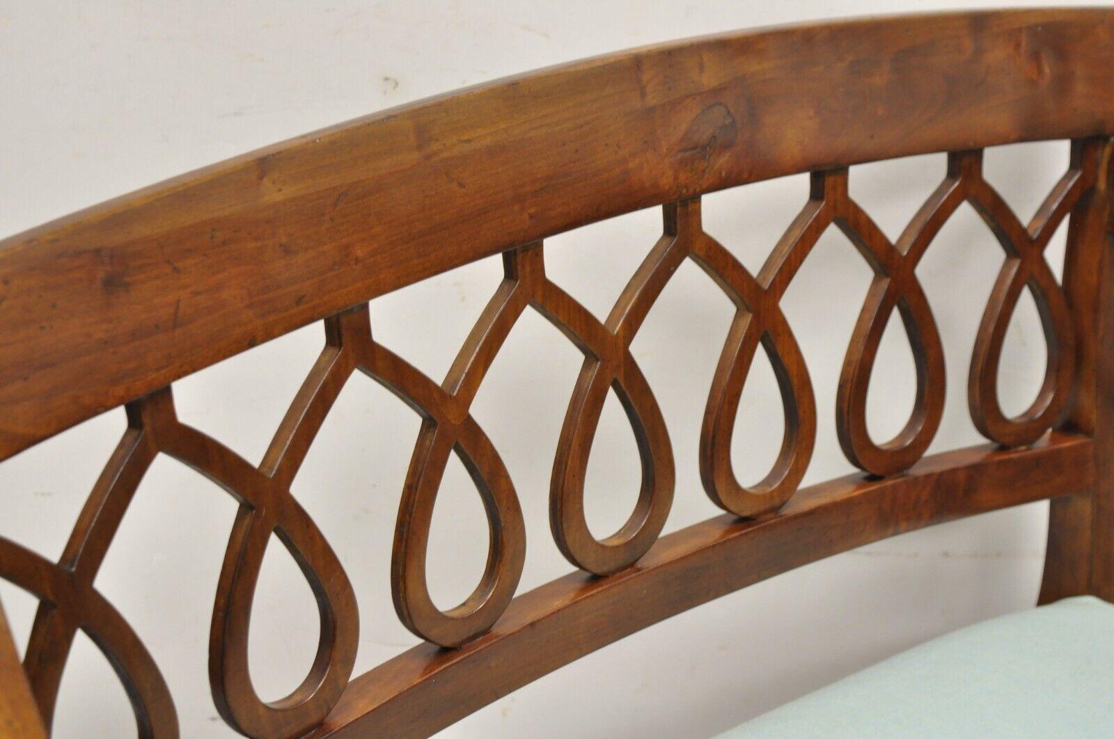 Vtg Italian Neoclassical Style Cherry Wood Spiral Carved Small Bench Loveseat For Sale 6
