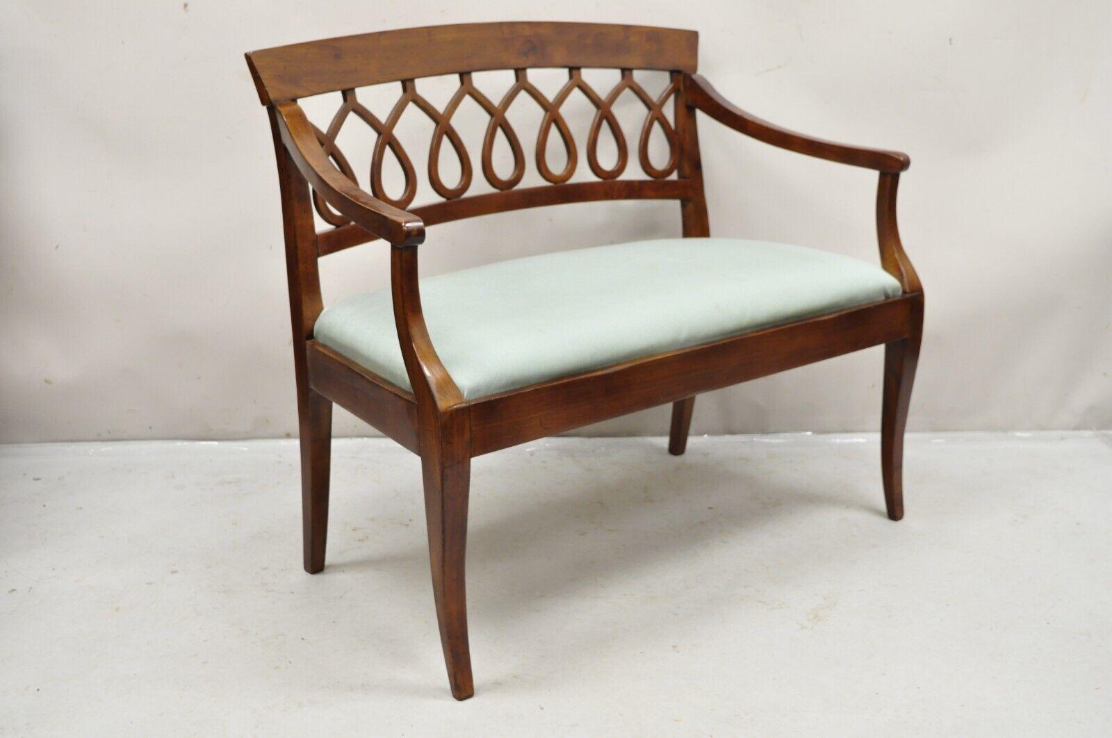 Vtg Italian Neoclassical Style Cherry Wood Spiral Carved Small Bench Loveseat. Item features solid wood construction, 