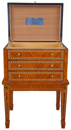Vtg Italian Parquetry Inlaid Cigar Humidor Chest on Stand Side Table Hepplewhite