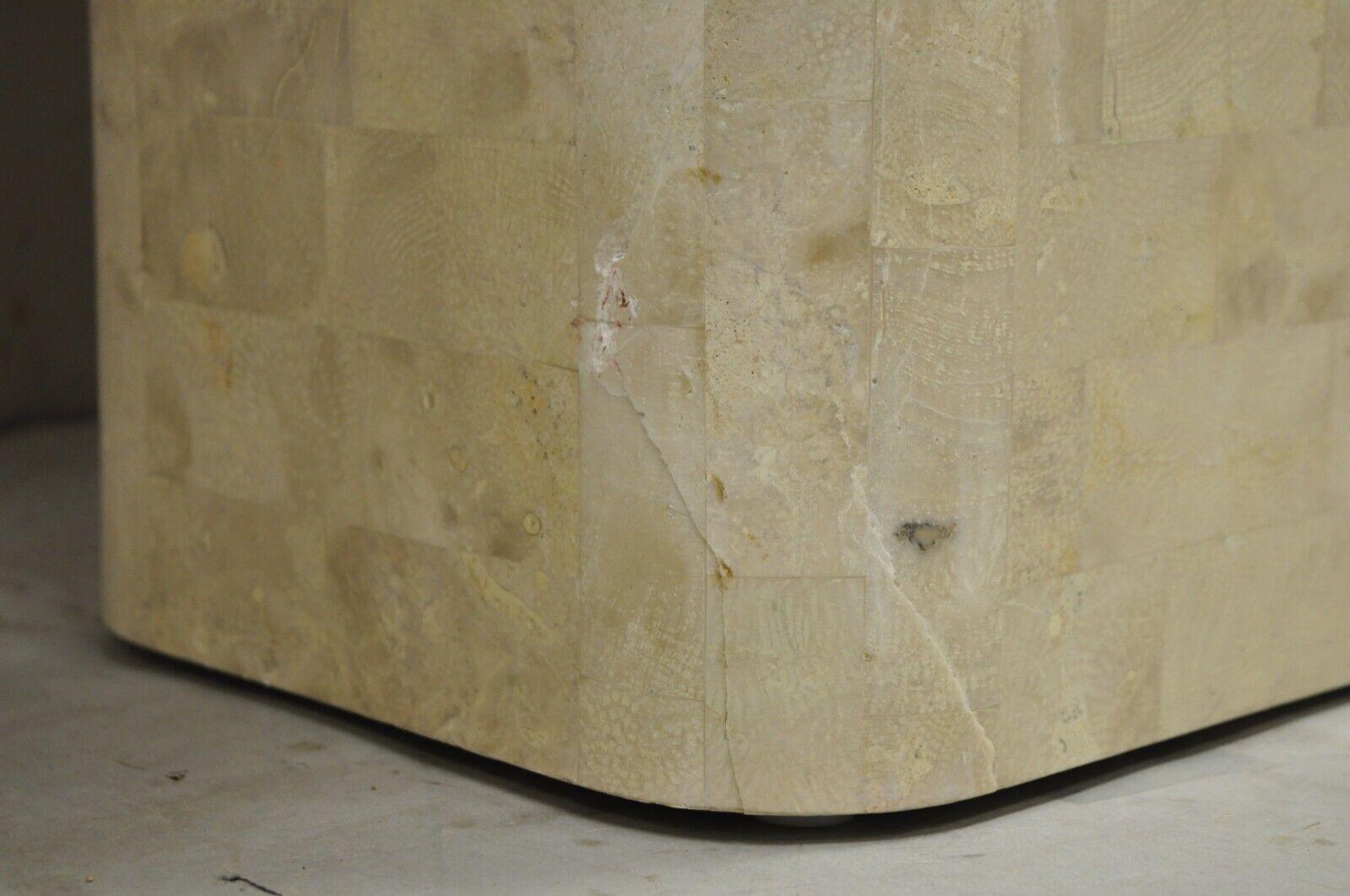 Table d'entrée moderne à piédestal incrusté de pierres tessellées Maitland Smith en vente 2