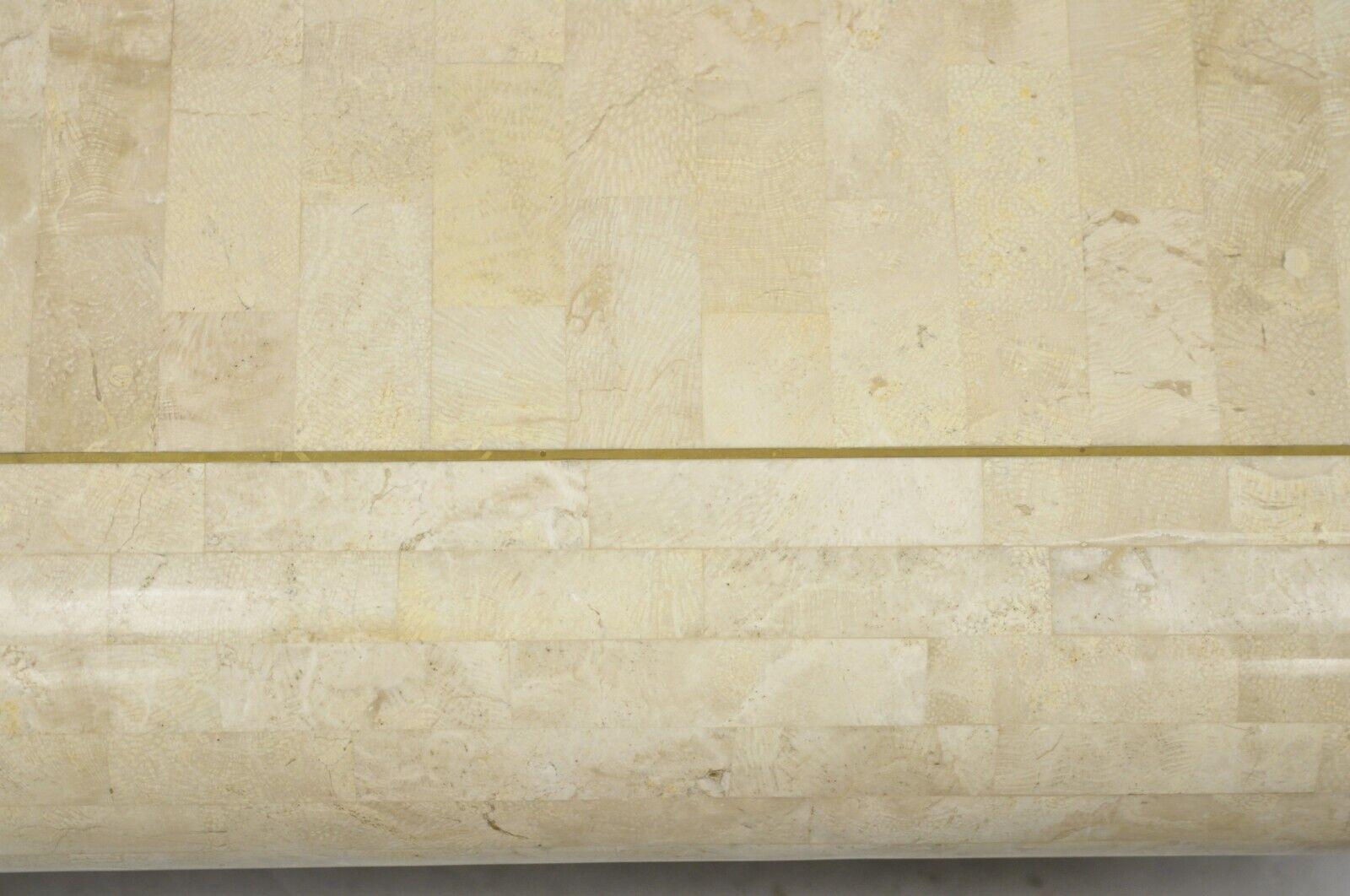 20ième siècle Table basse carrée à piédestal incrustée de pierres tesselées moderne de Vtg Maitland Smith en vente