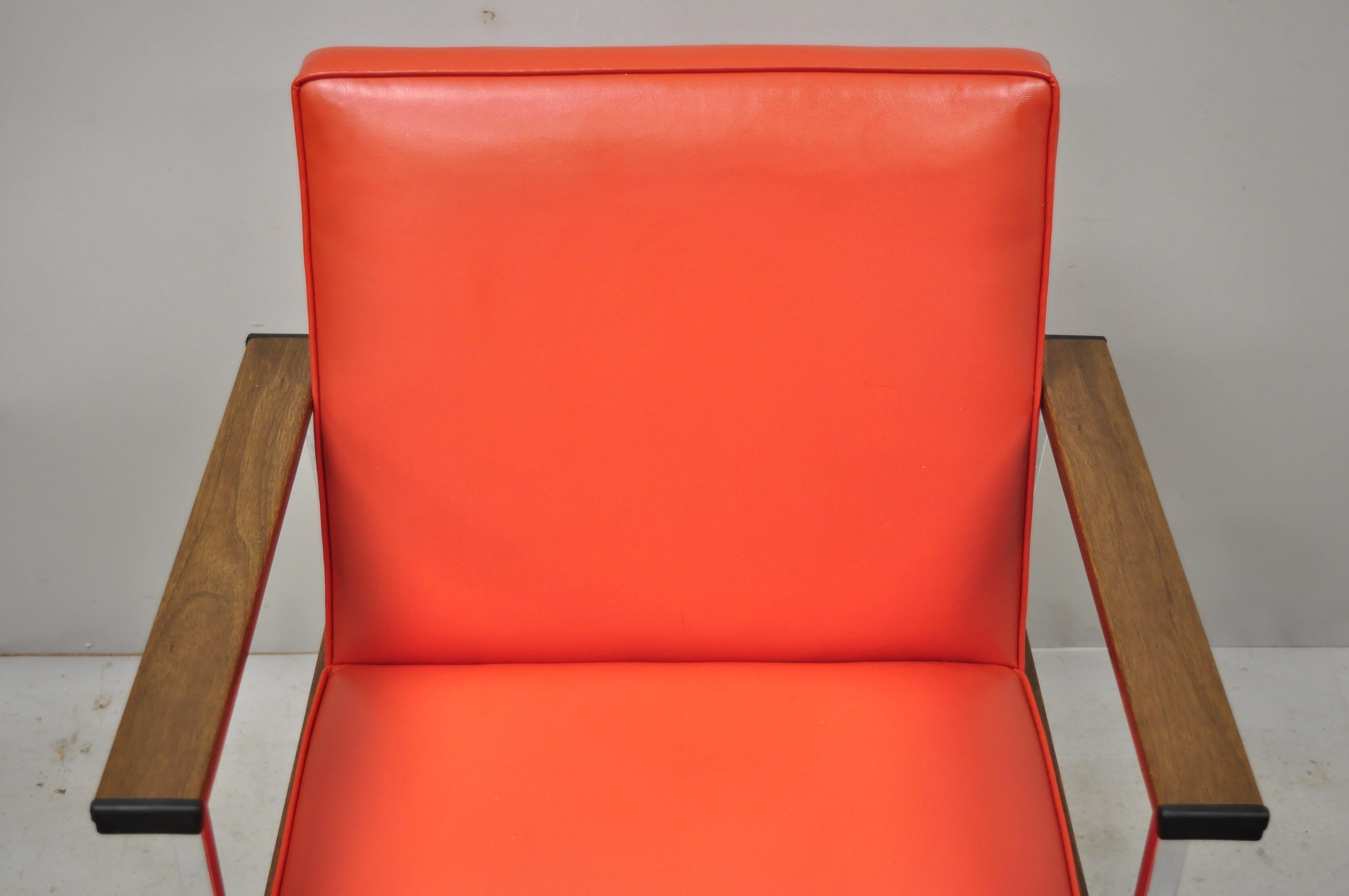 Metal Mid-Century Modern America Office Lounge Armchair Red Vinyl by Designcraft
