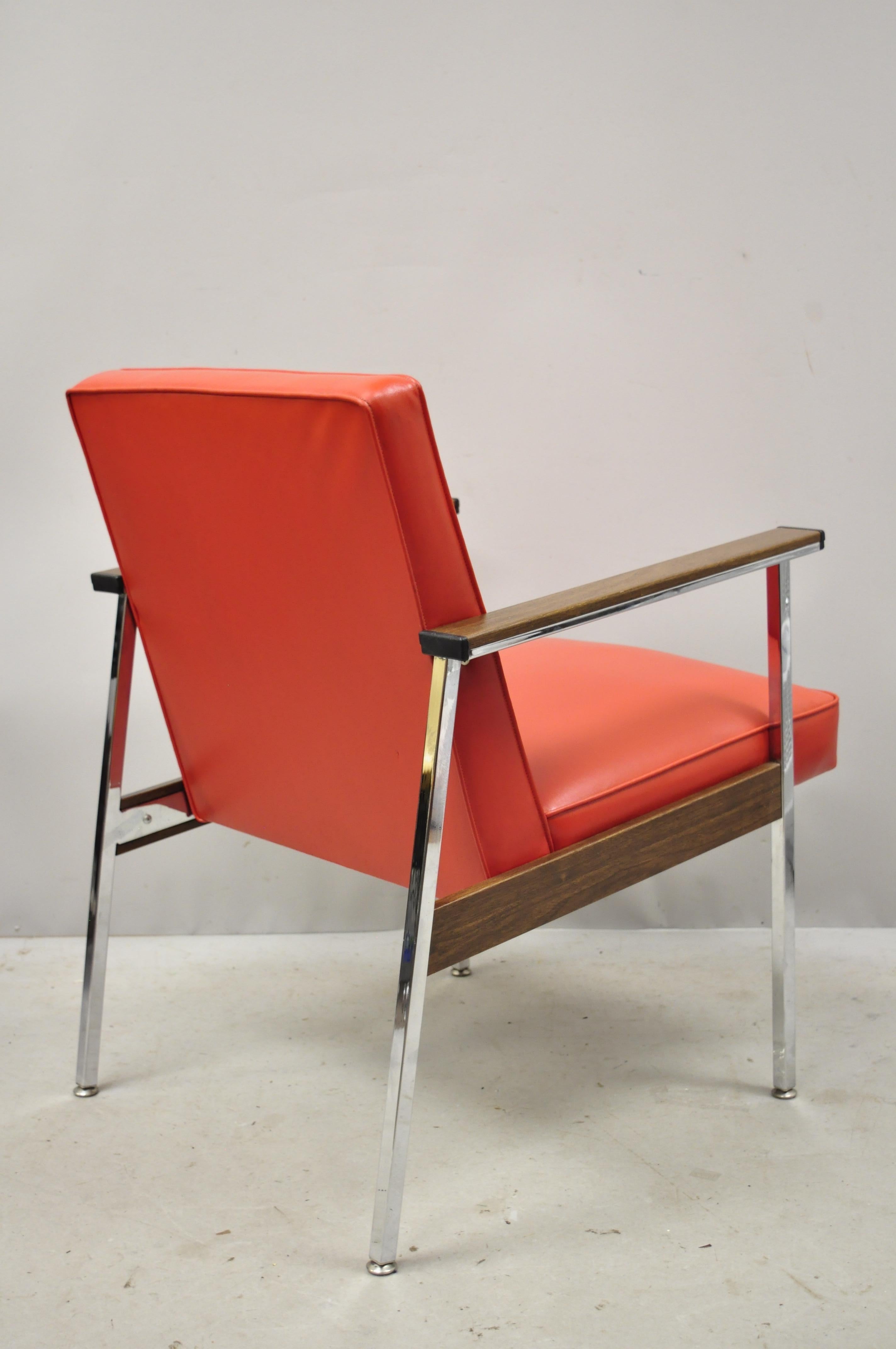 Mid-Century Modern America Office Lounge Armchair Red Vinyl by Designcraft 2
