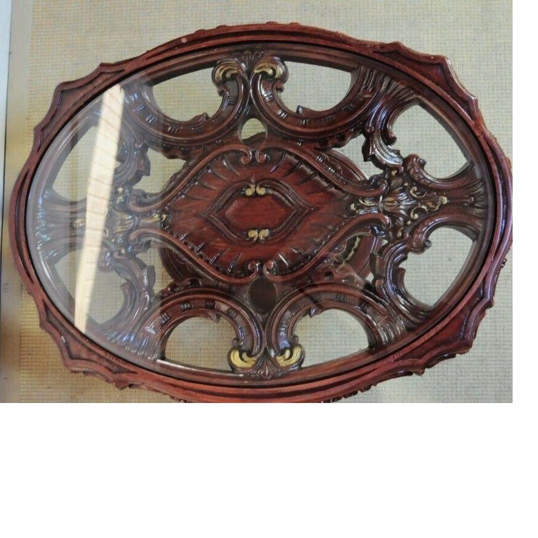 Vtg Mid Century Modern Mittelmeer-Stil geschnitzt Syroco Glasplatte Ende Tische (Mitte des 20. Jahrhunderts) im Angebot