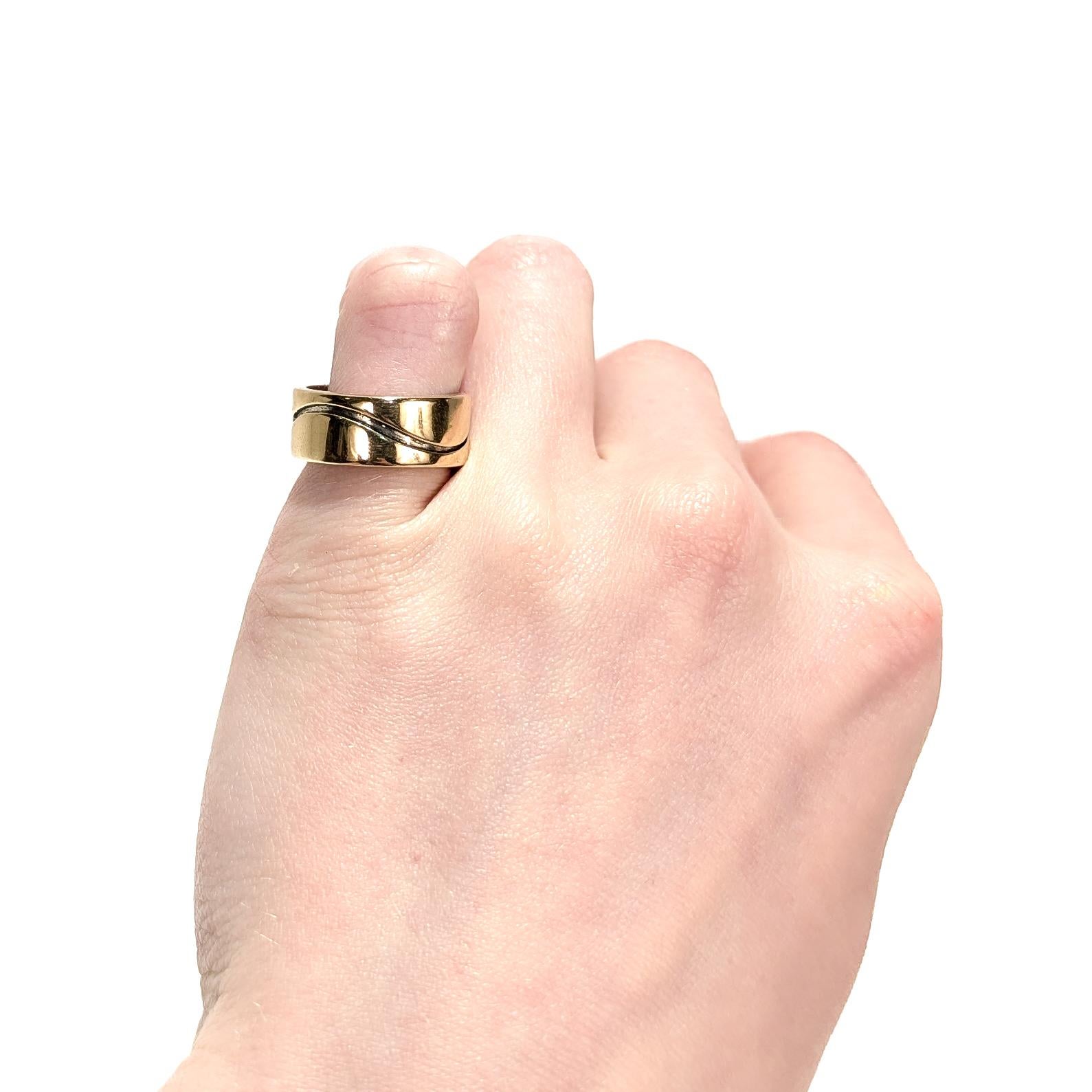 Women's or Men's Vtg Mid-Century Modernist Paul Lobel Mixed Metal Gold/Silver Cigar Band Ring For Sale