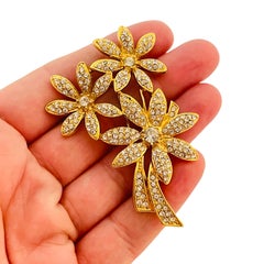 Vtg NAPIER gold rhinestone flower designer runway brooch