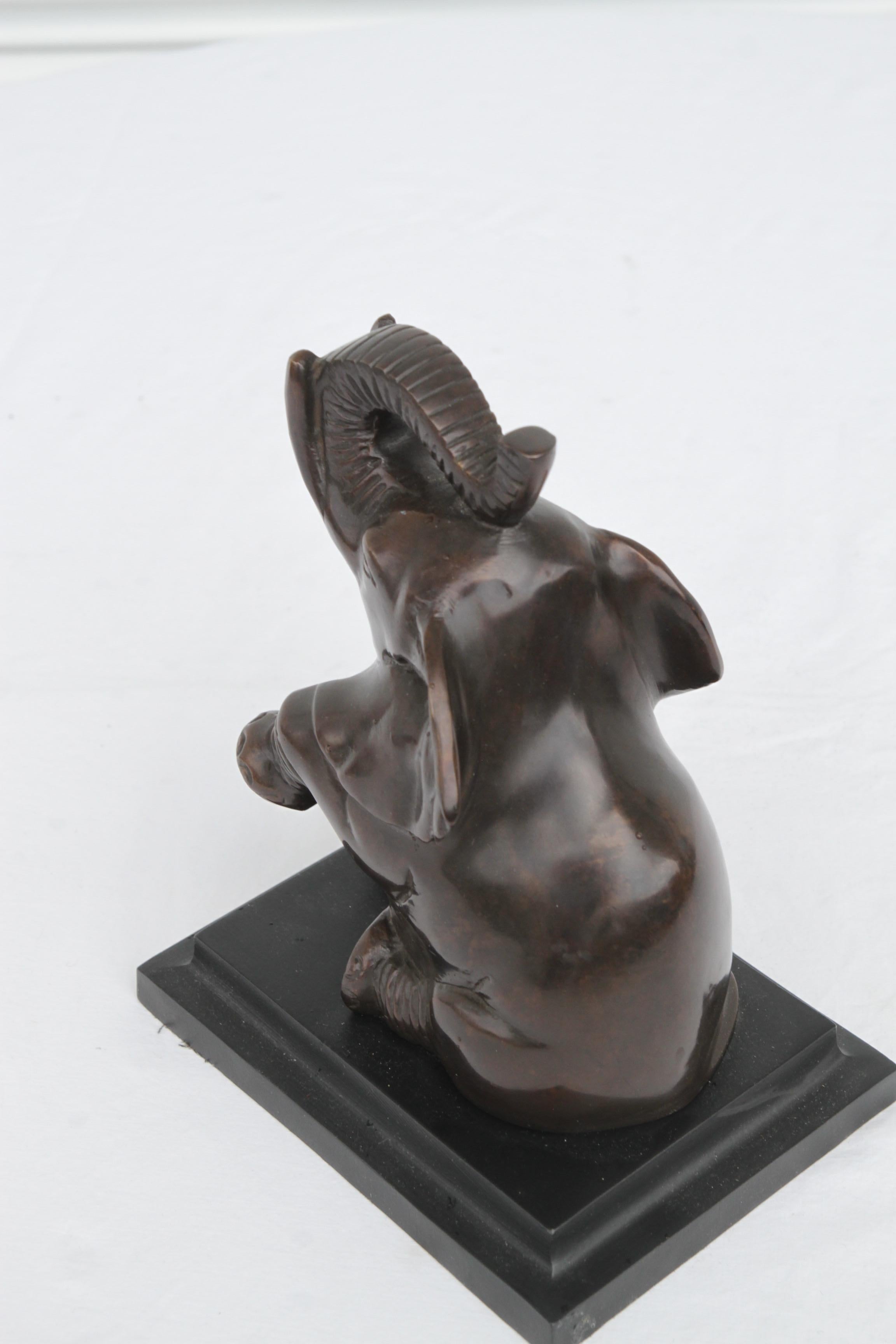 Coppia ART DECO Baby Elephant BookEnds Vtg in metallo bronzato in vendita 2