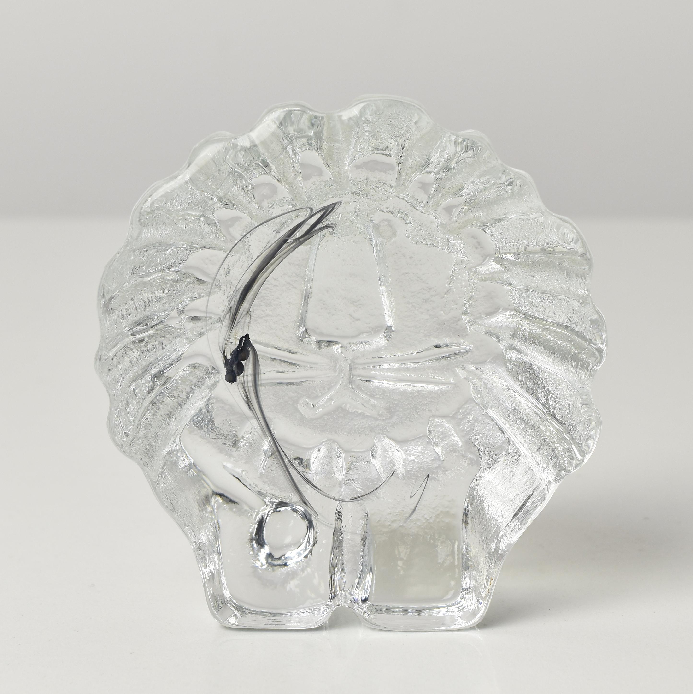 Swedish VTG Scandinavian Art Glass Lion Figurine Design Lisa Larson / Skruf attributed For Sale