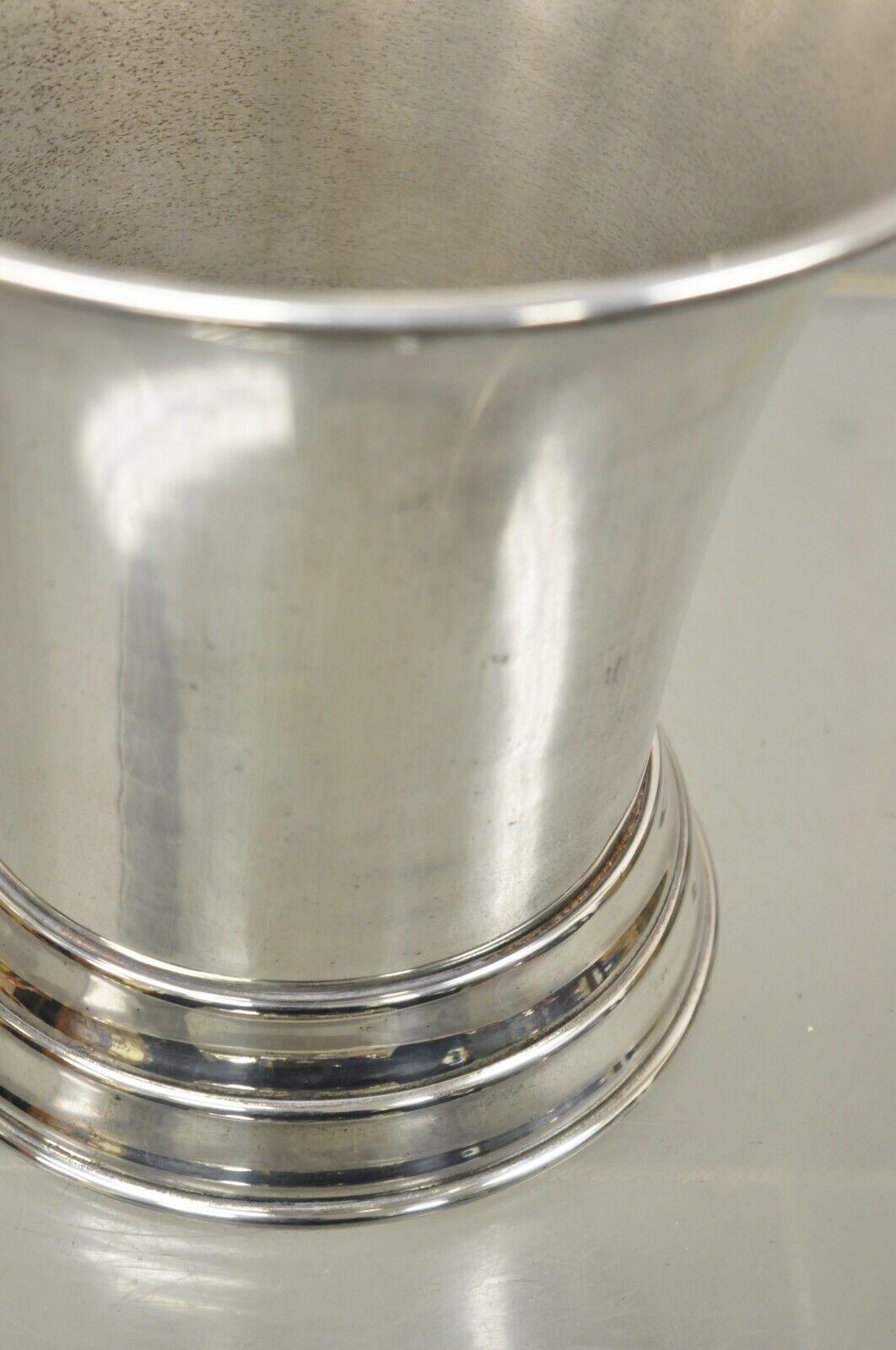 Vtg Silver Plated Modern Fluted Regency Style Champagne Chiller Wine Ice Bucket For Sale 1