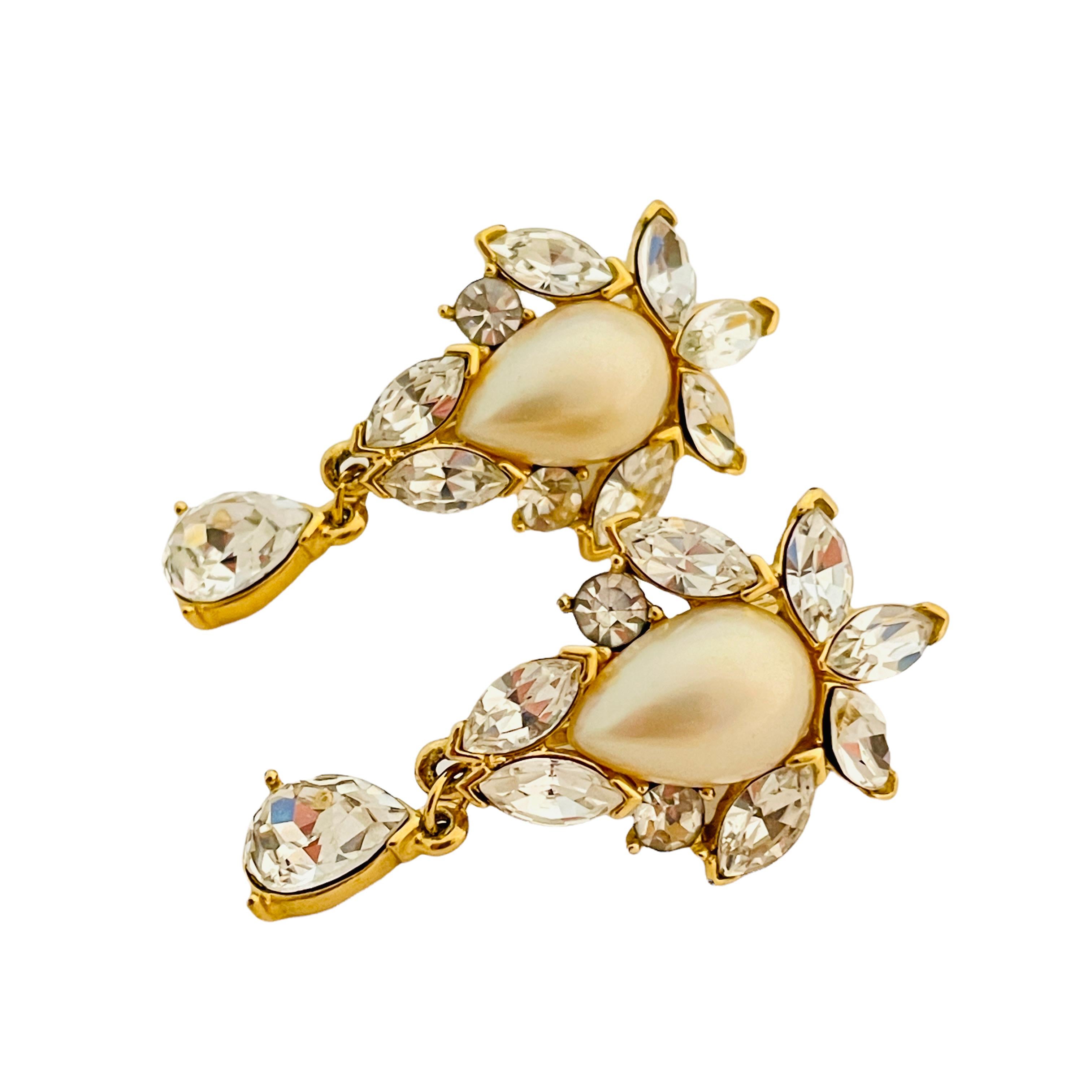 trifari gold earrings