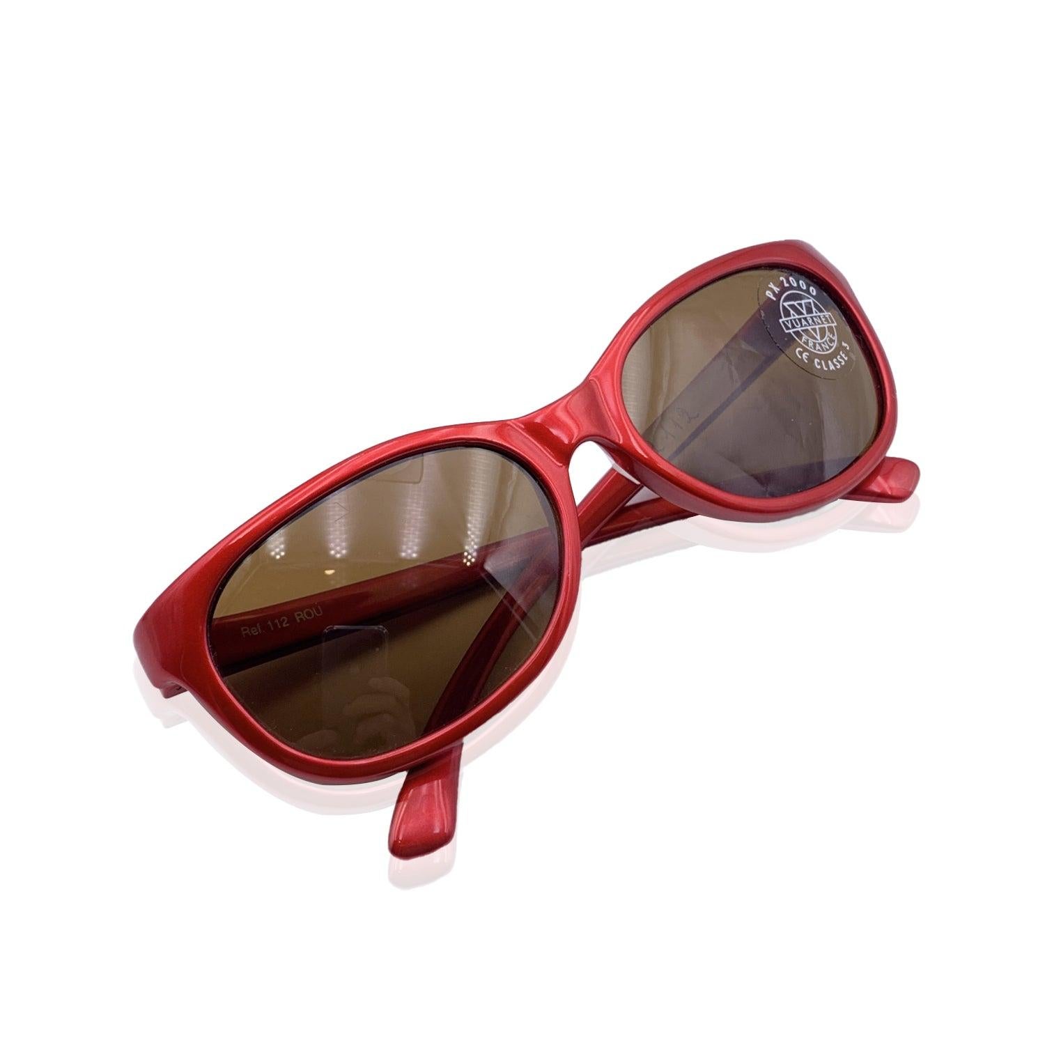 Women's or Men's Vuarnet Legend Red 112 Sunglasses PX 2000 Lens 57/20 140 mm For Sale