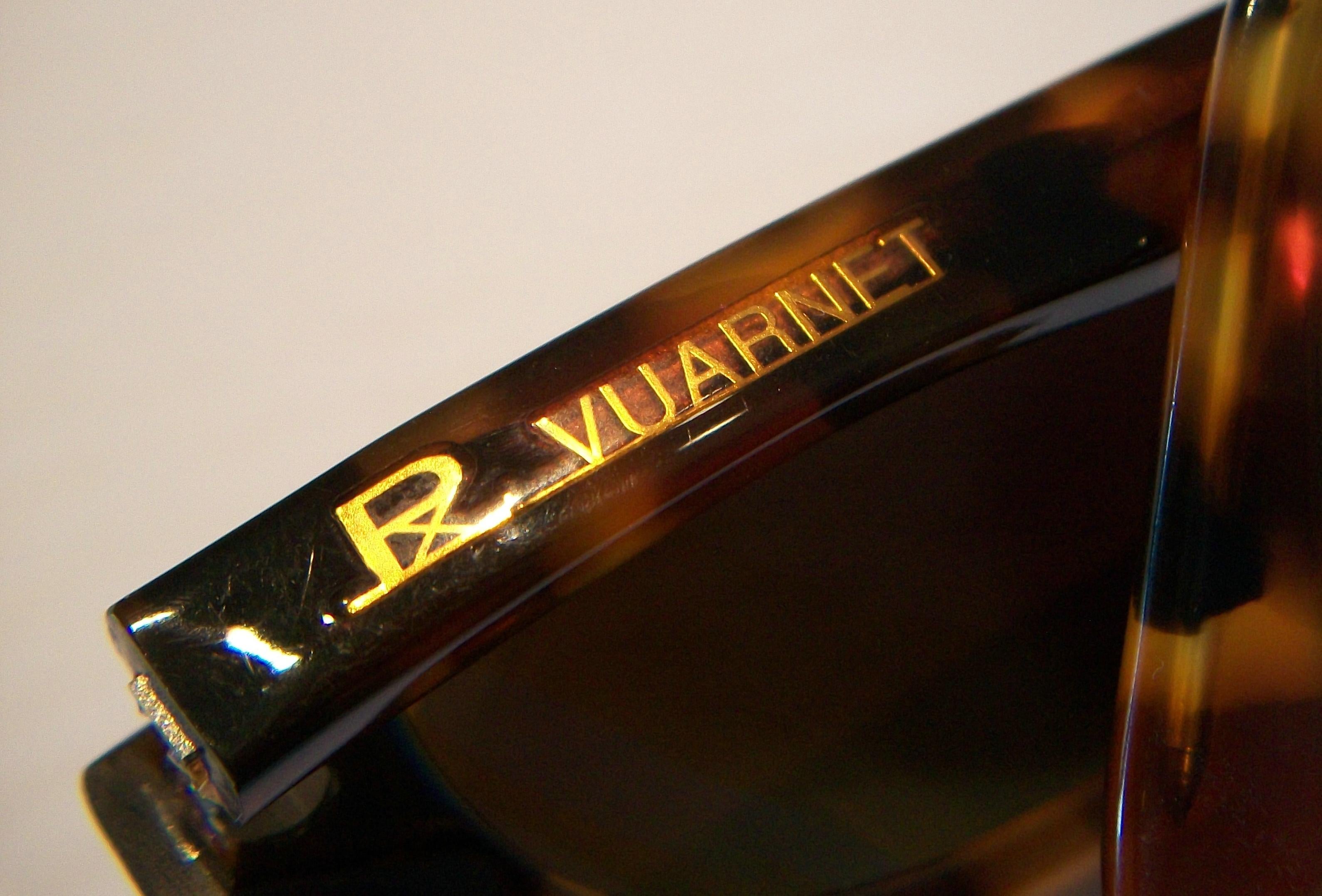 Glass VUARNET - Pouilloux .075 - Handmade Polarized Sunglasses - France - Circa 1980's For Sale