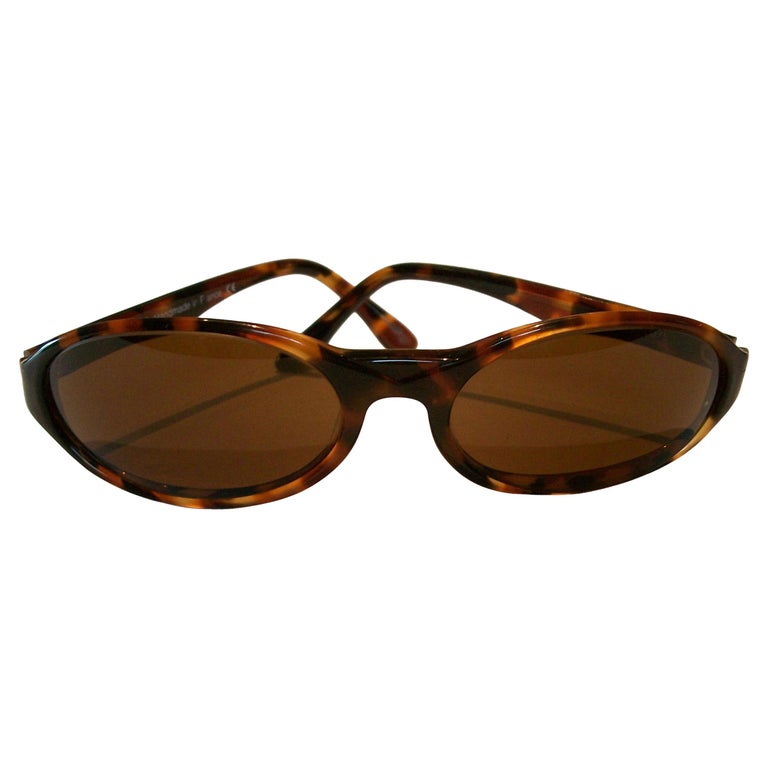 VUARNET - Pouilloux .075 - Handmade Polarized Sunglasses  display picture 1