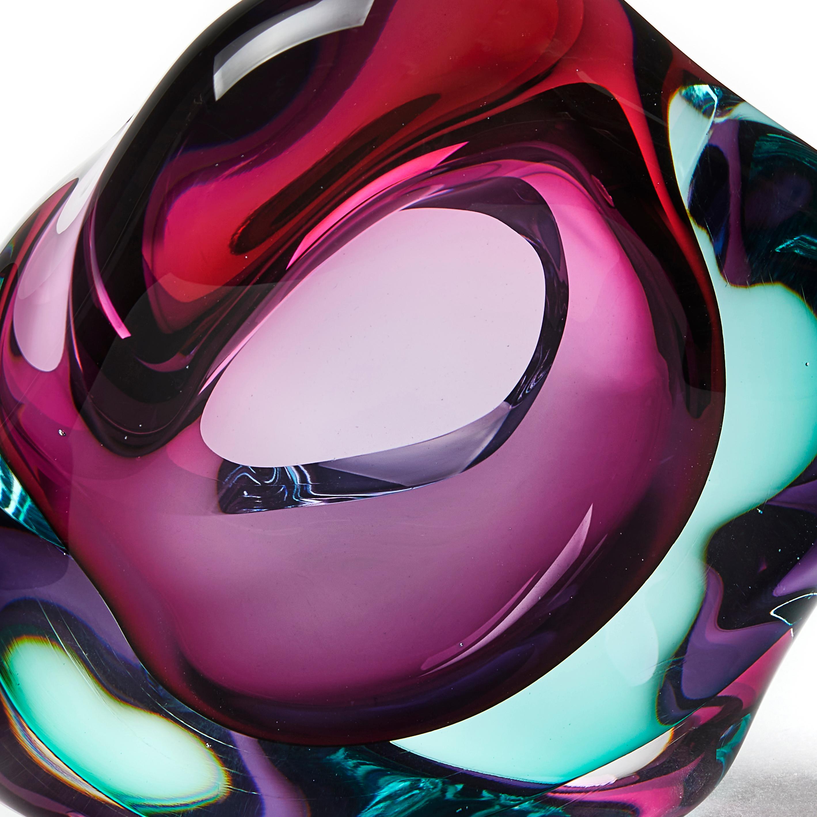 Vug in Emerald and Fuchsia, a Unique Glass Sculpture by Samantha Donaldson In New Condition In London, GB