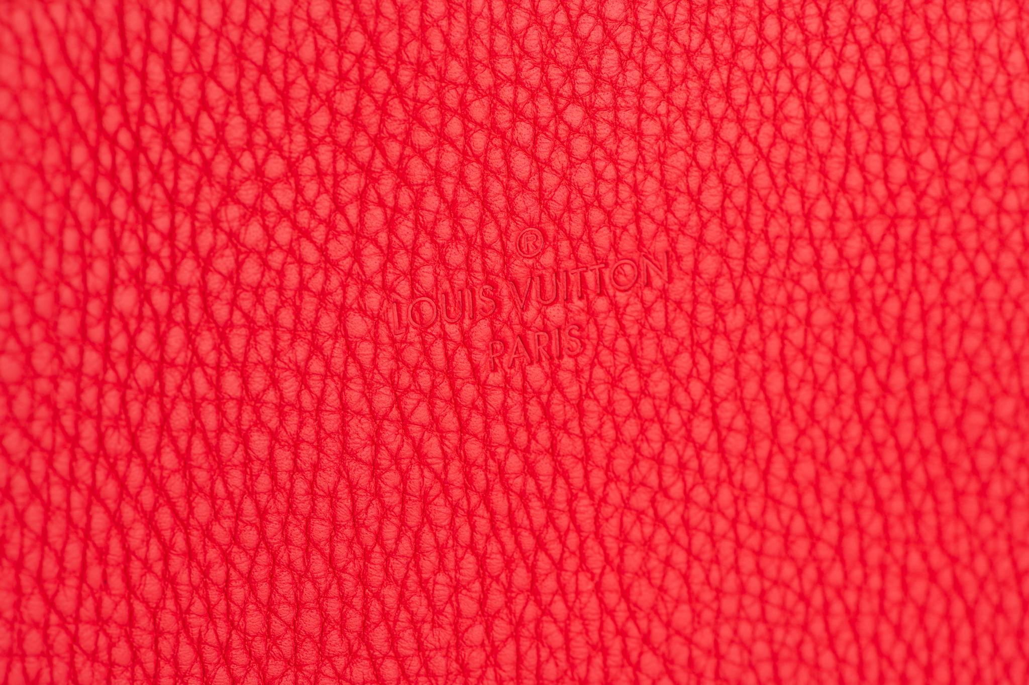 Vuitton Fuchsia Leather Volta 2 Way Bag For Sale 12