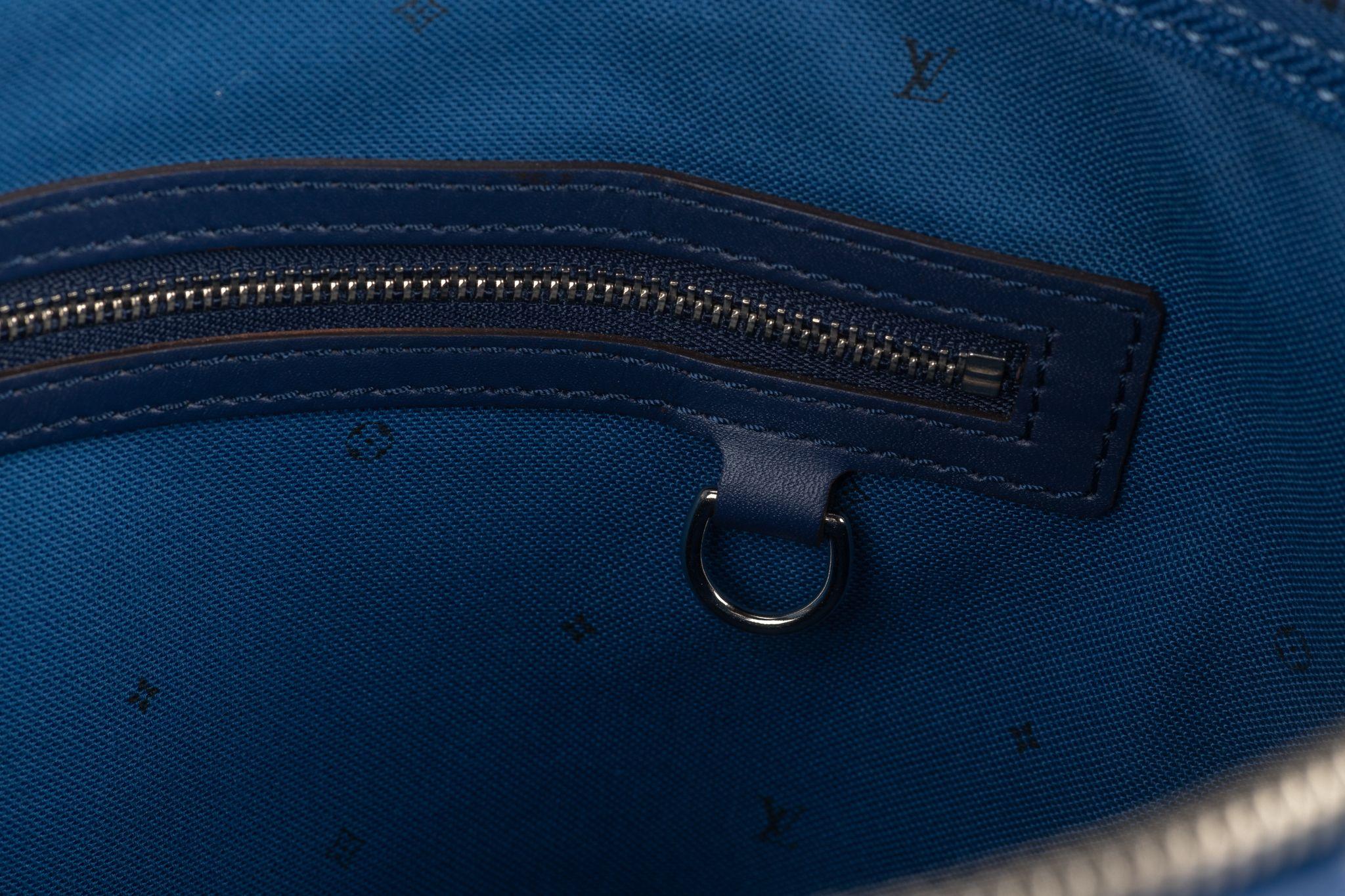 Vuitton Keepall Bandouliere Bag Escale For Sale 7