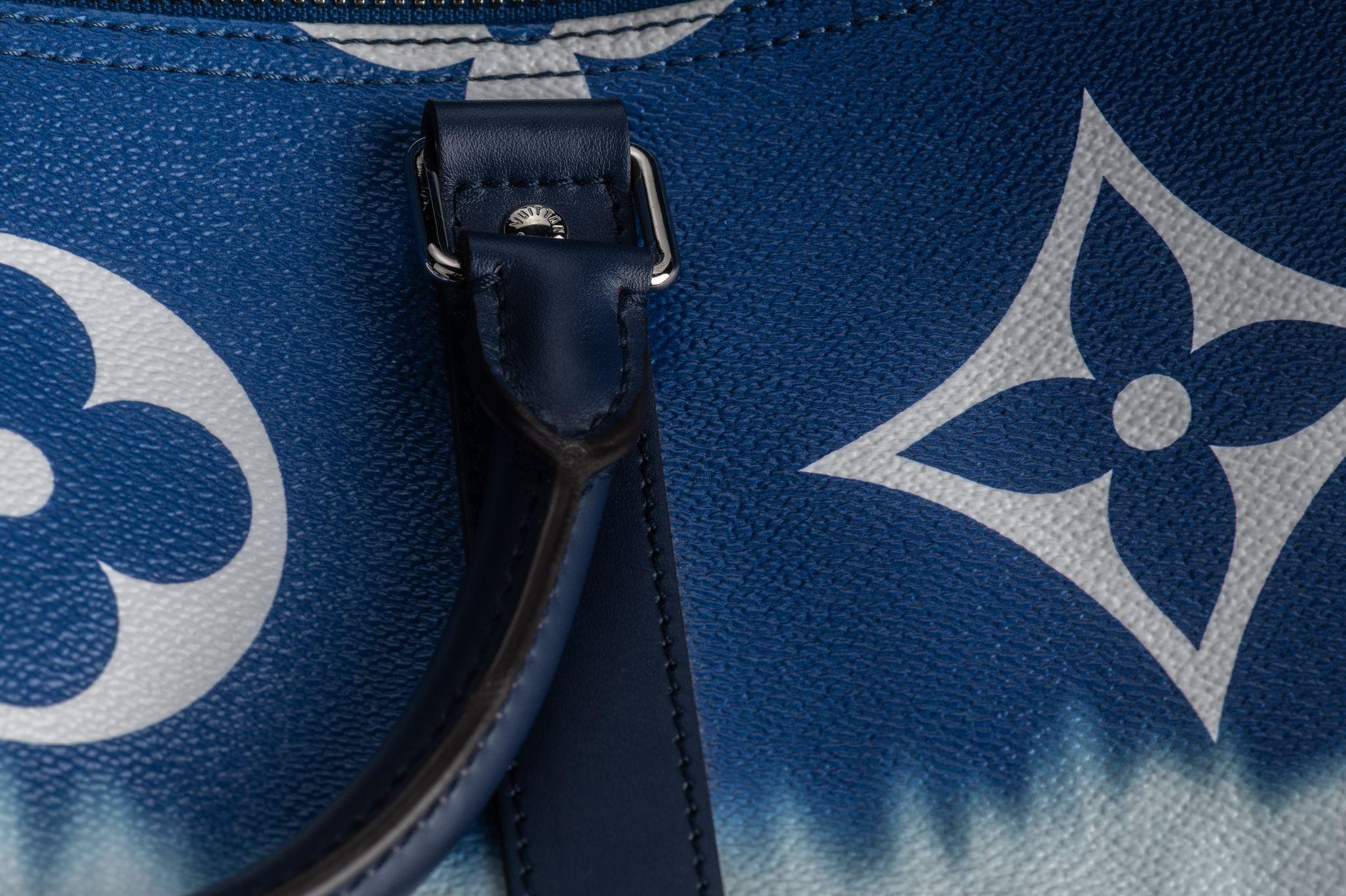 Vuitton Keepall Bandouliere Bag Escale For Sale 9