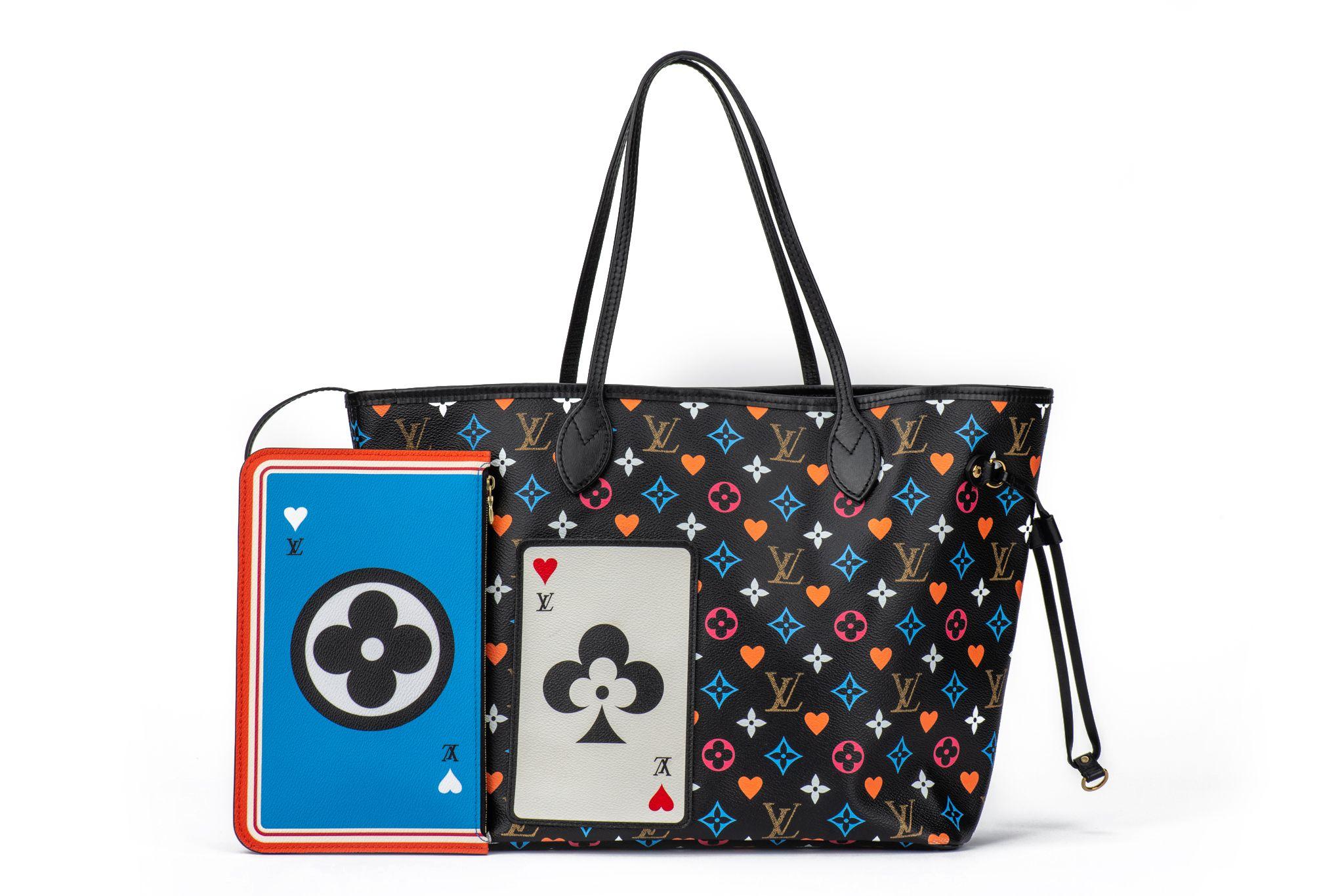 Vuitton Mint Game On Neverfull Tote For Sale 6
