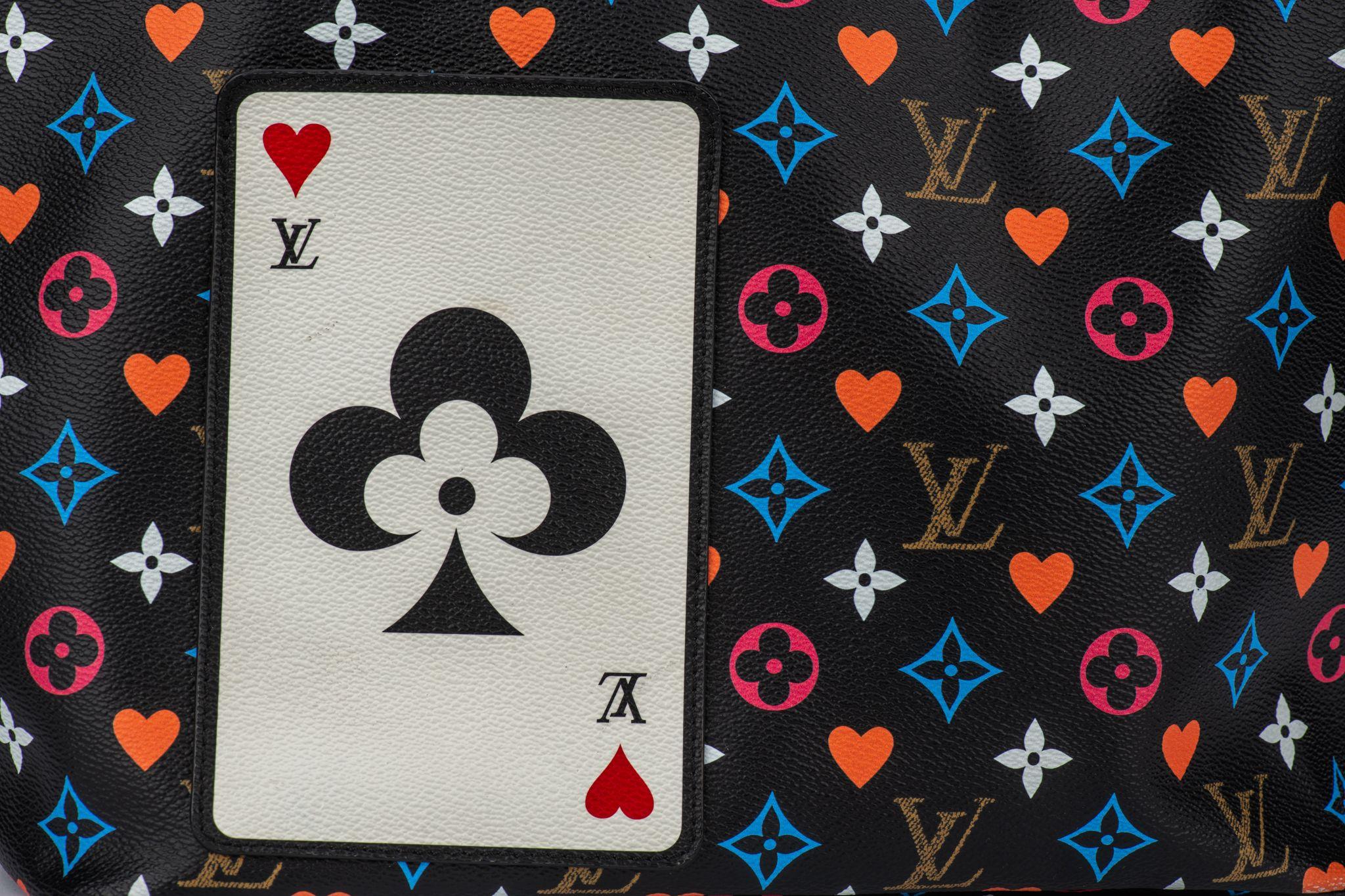 Vuitton Mint Game On Neverfull Tote For Sale 12