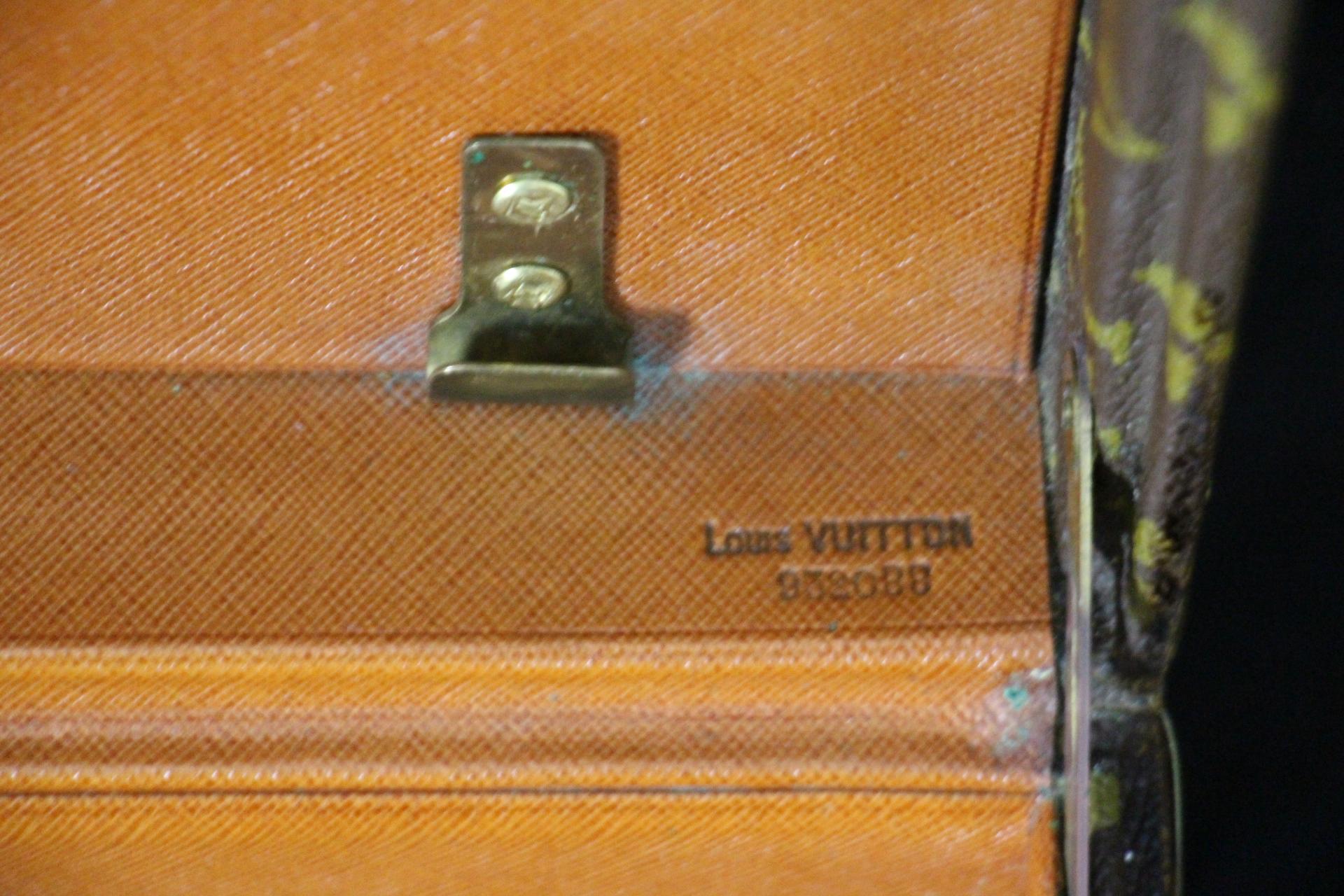 Porte-documents Vuitton Monogramme, porte-documents President Briefase, porte-documents Vuitton rigide en vente 9