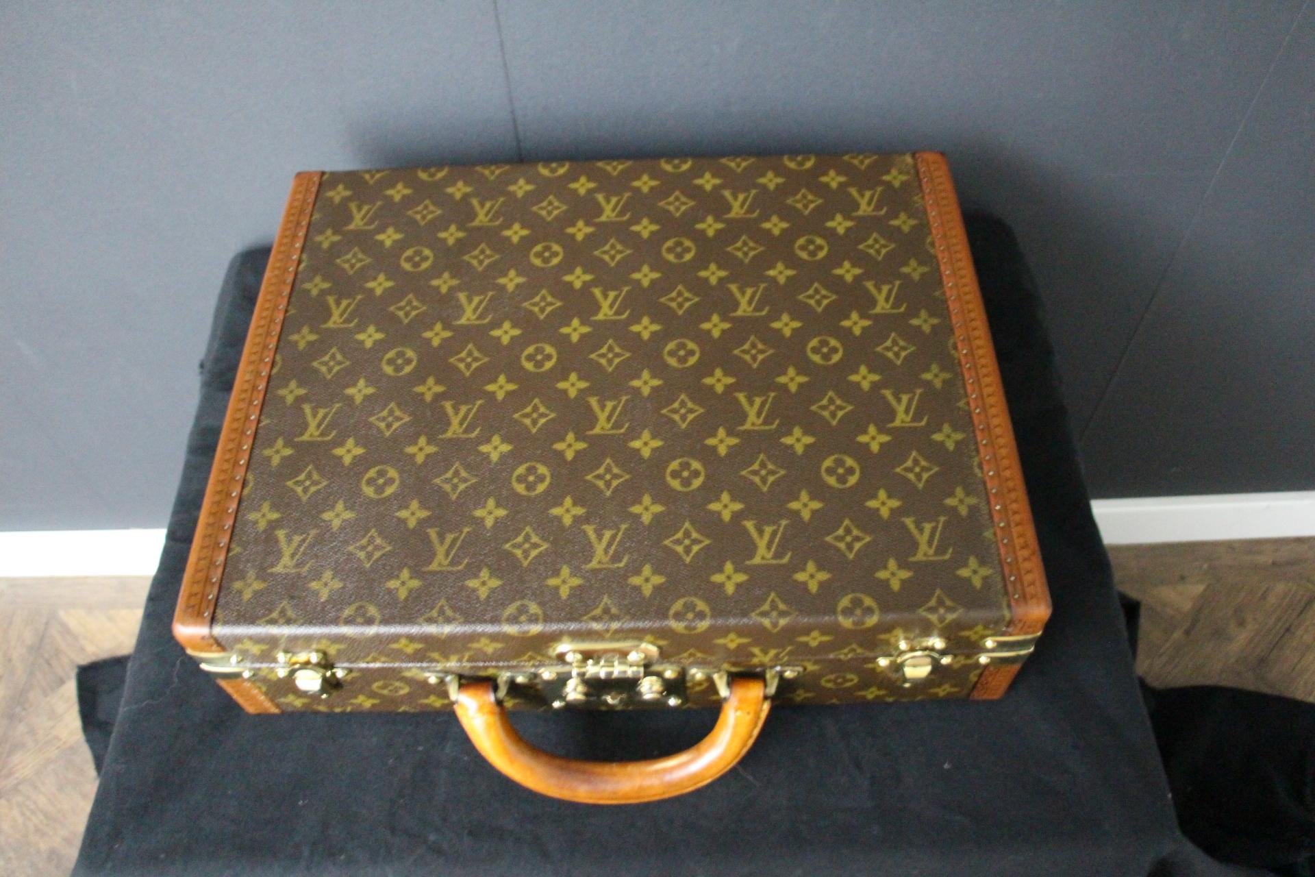 Vuitton Monogramm Briefcase, Vuitton President Briefase, Vuitton Rigid Case In Good Condition For Sale In Saint-ouen, FR