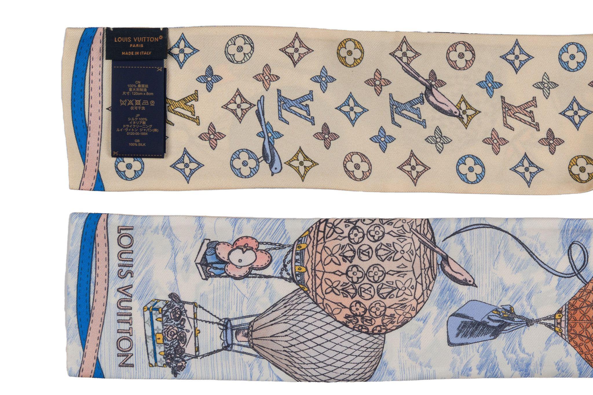 Vuitton New Air Ballon Silk Blue Bandeau In New Condition In West Hollywood, CA