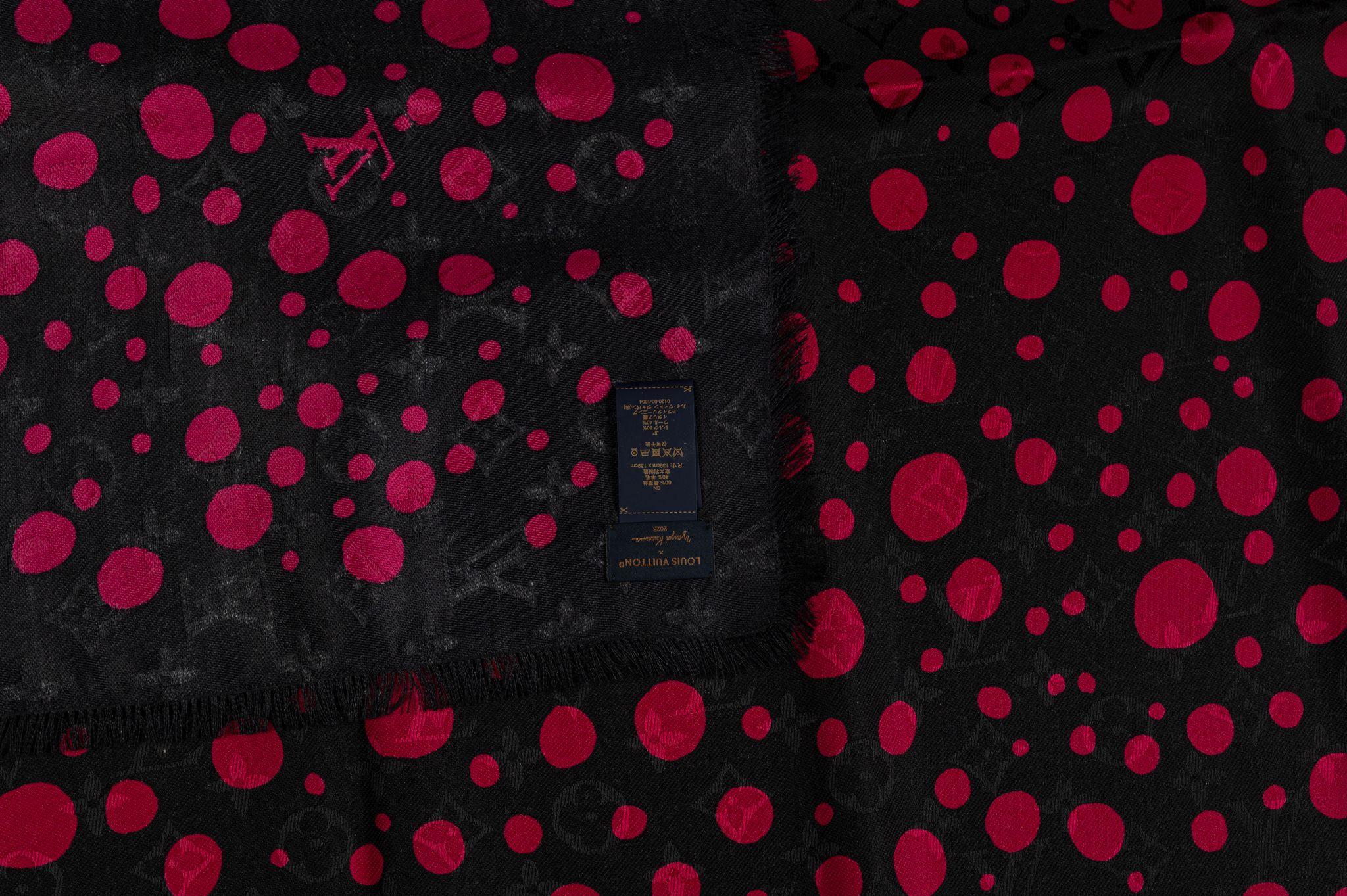 Vuitton New Kusama 2 Tone Shawl For Sale 1