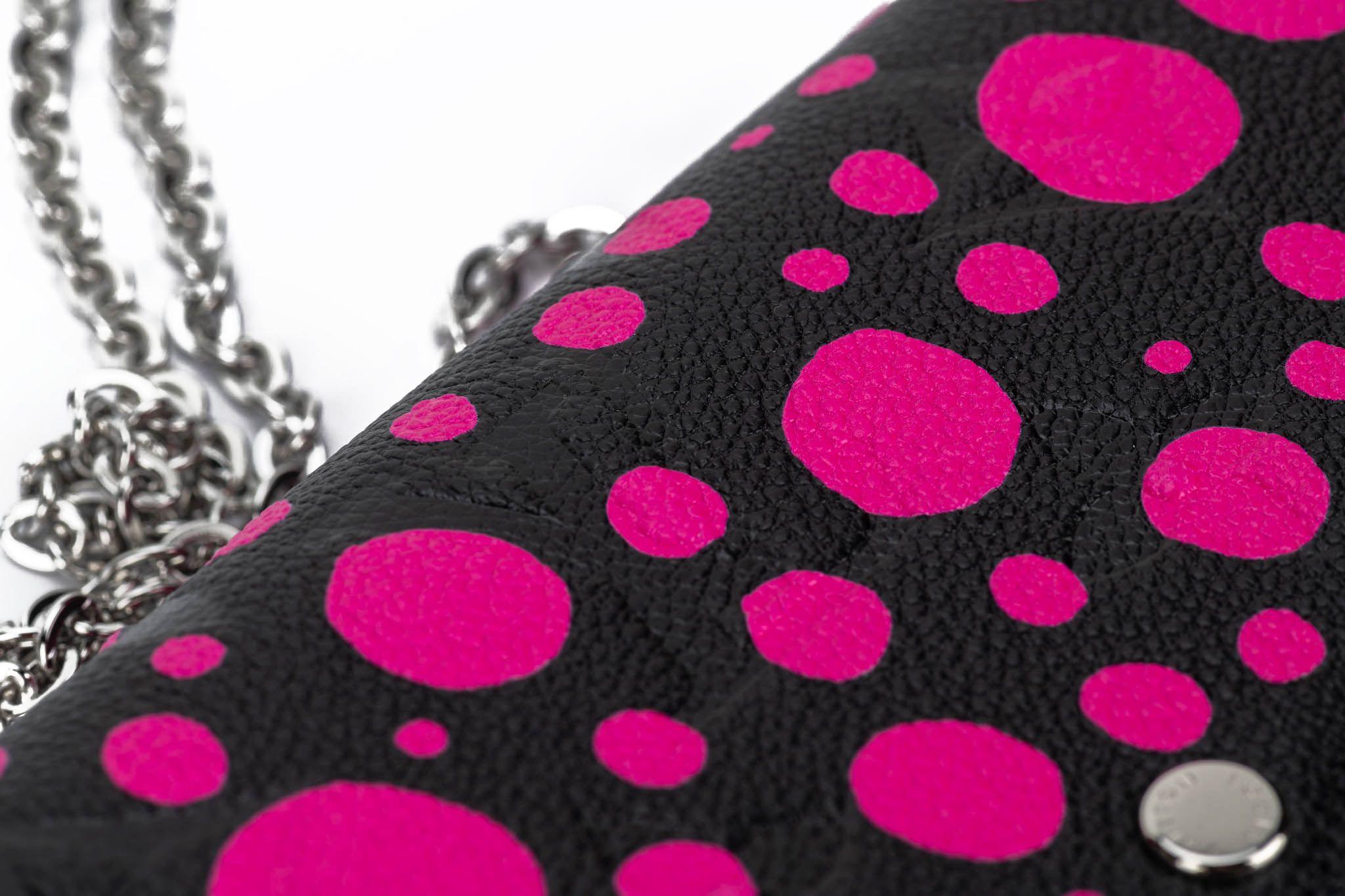 Vuitton NIB Kusama Black Fuchsia Polka Dots Felicie Cross body For Sale 7