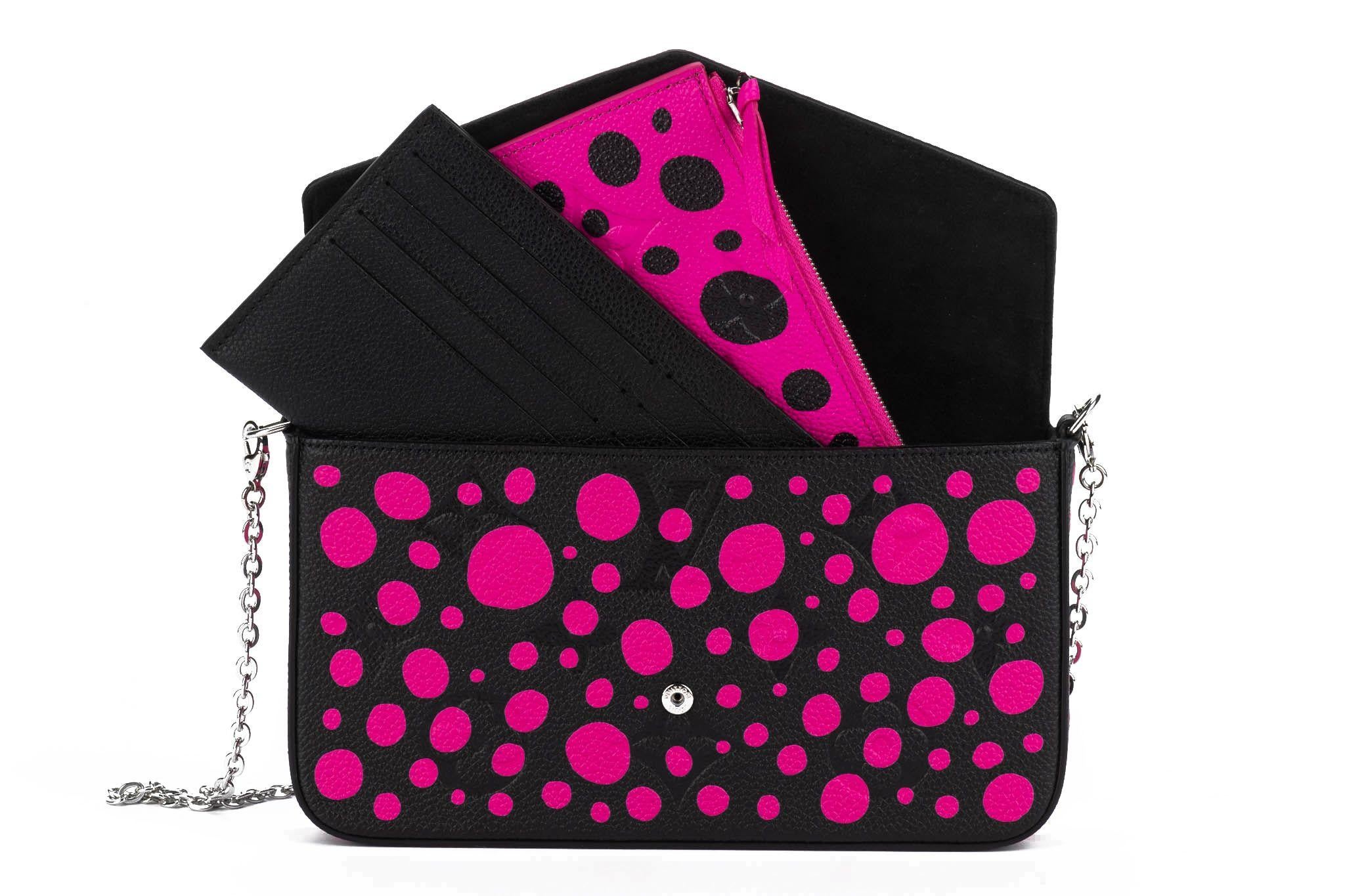 Vuitton NIB Kusama Black Fuchsia Polka Dots Felicie Cross body For Sale 2