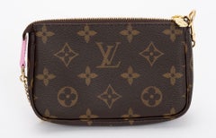 Vuitton Xmas 23 Vivienne Mini Pochette