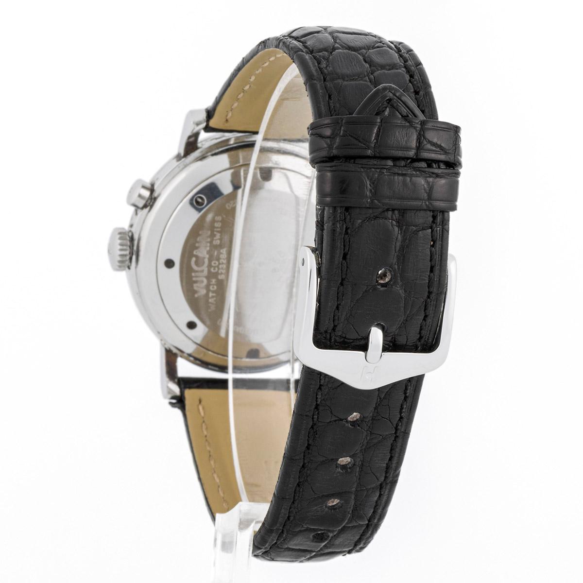 Vulcain Cricket vintage avec boîtier en acier et bracelet en cuir en vente 1