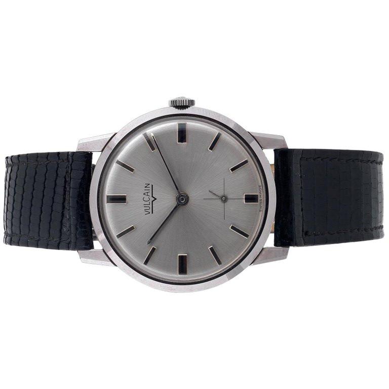 Retro Vulcain stainless steel Vintage Slim Wristwatch, 1970s