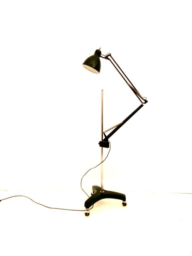 Norvegese Naska Loris originale d'epoca  lampada da terra, Luxo 1950