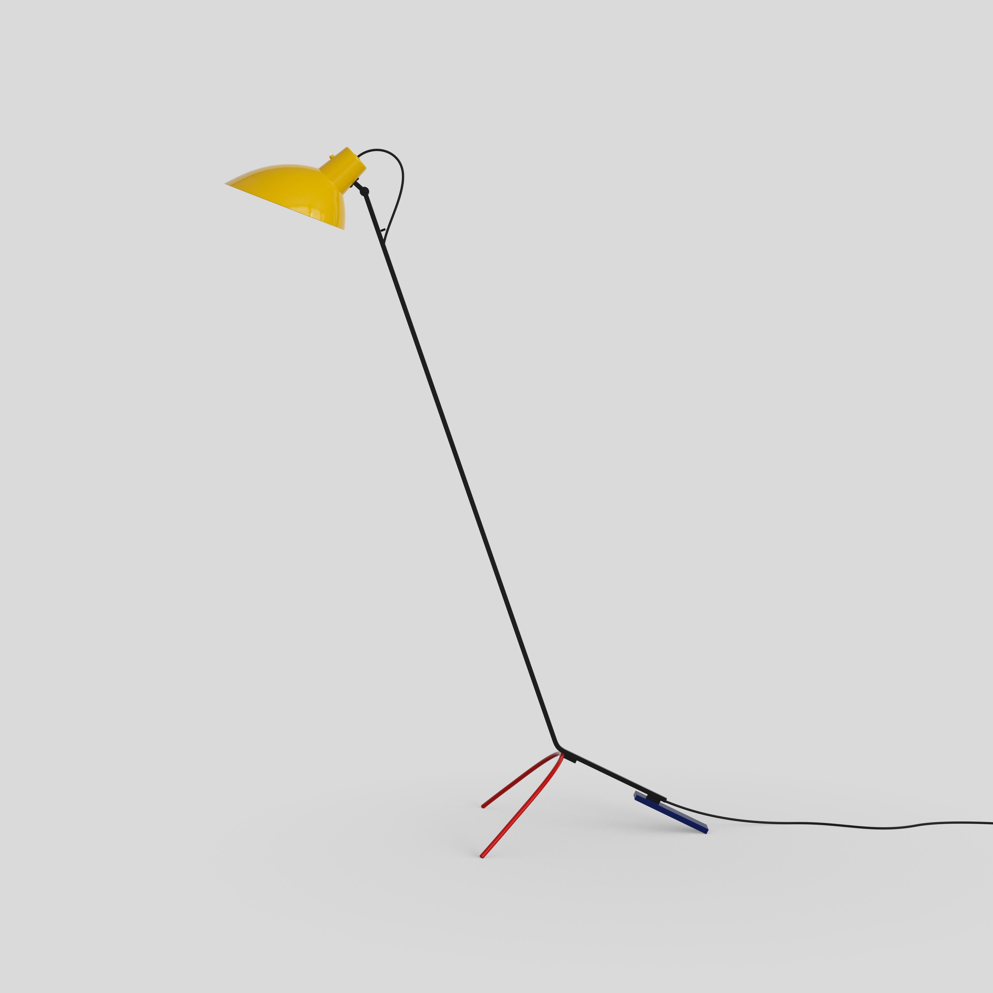 VV Cinquanta floor lamp
Design by Vittoriano Viganò
This version is with Yellow Lacquered Reflector and Mondrian Frame.

The VV Cinquanta features an elegant and versatile posable direct light source that can swivel and tilt, from direct working