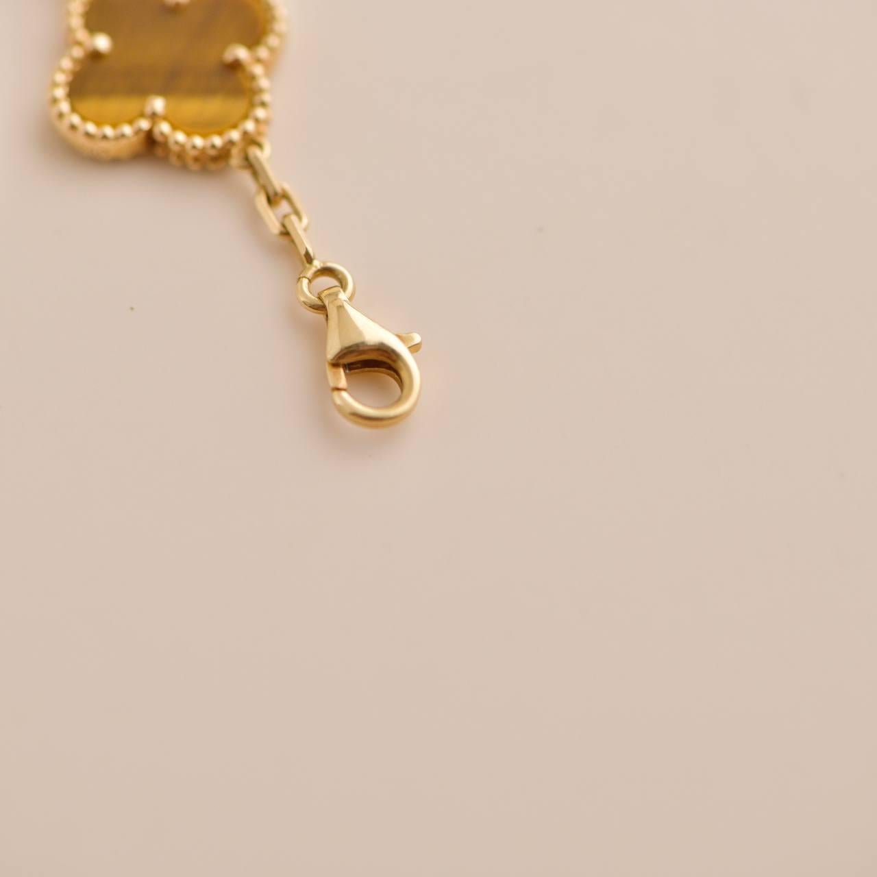 VVan Cleef & Arpels Vintage Alhambra 5 Motifs Tiger's Eye Yellow Gold Bracelet 1