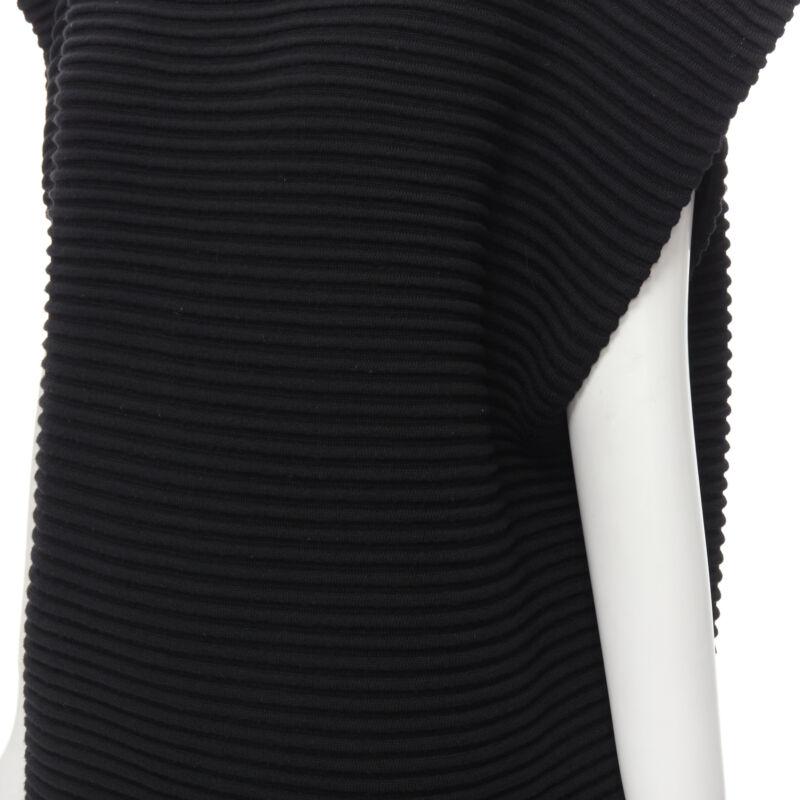 VVB VICTORIA BECKHAM Pull à manches longues en laine noire côtelée US2 S en vente 2