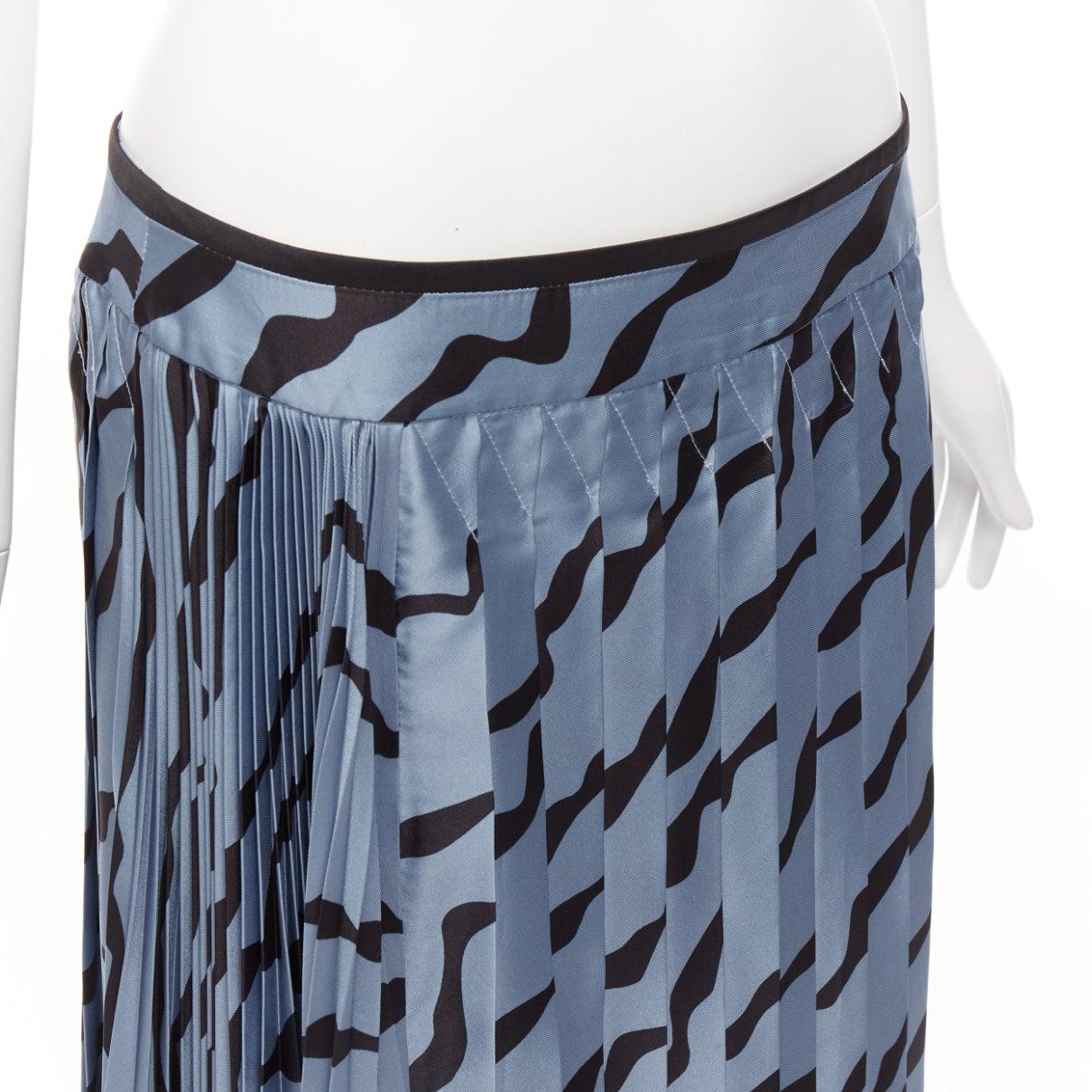 VVB VICTORIA BECKHAM blue black diagonal print pleated bias hem skirt UK8 S For Sale 2