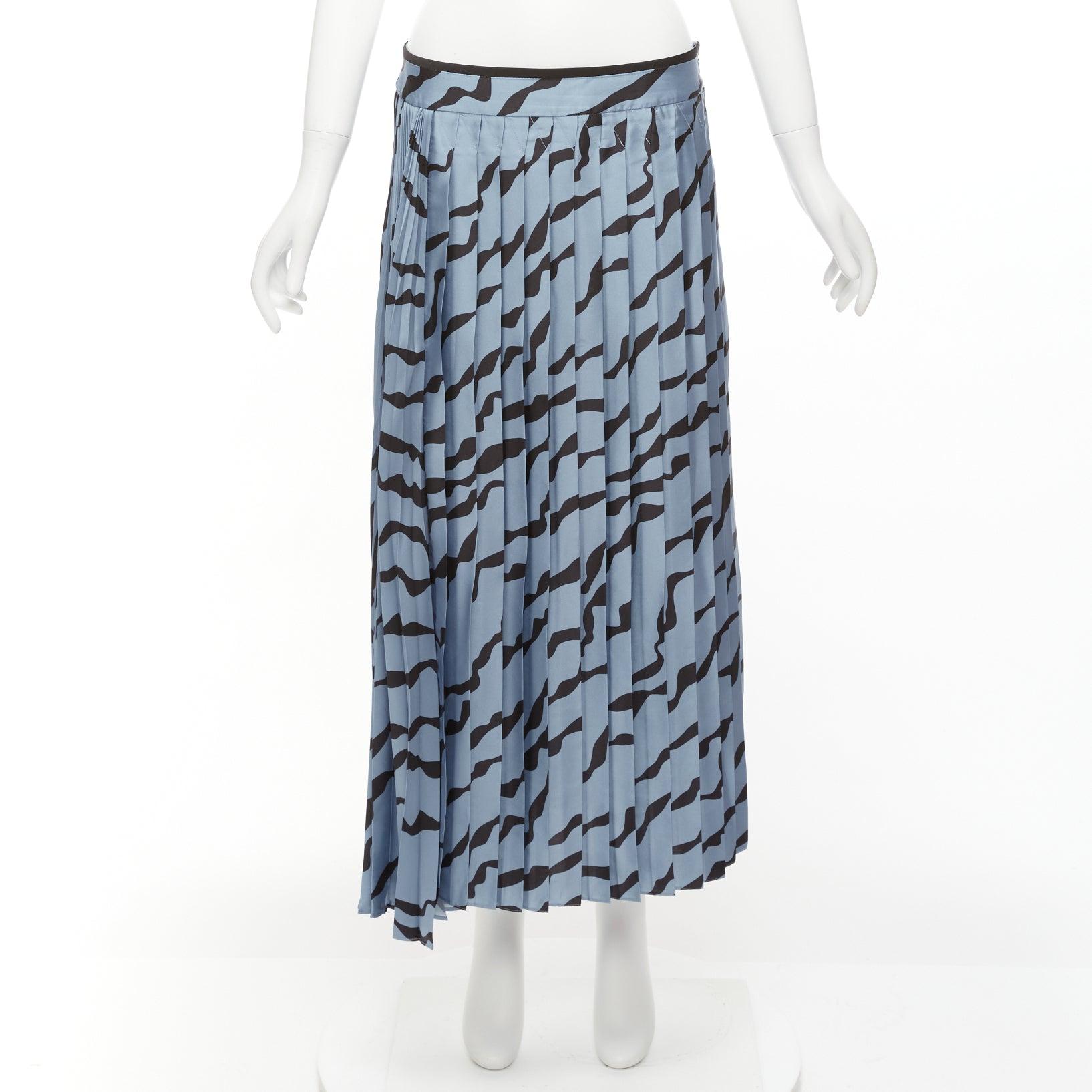 VVB VICTORIA BECKHAM blue black diagonal print pleated bias hem skirt UK8 S For Sale 5