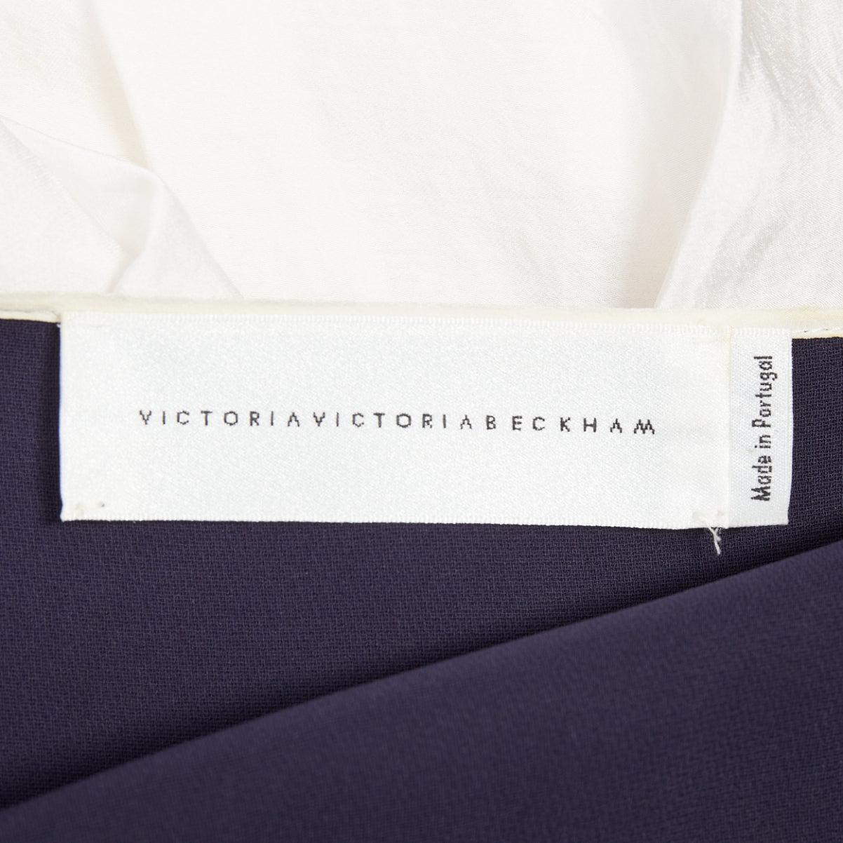 VVB VICTORIA BECKHAM vestido midi de tirantes con pliegues abotonados en blanco marino en venta 3