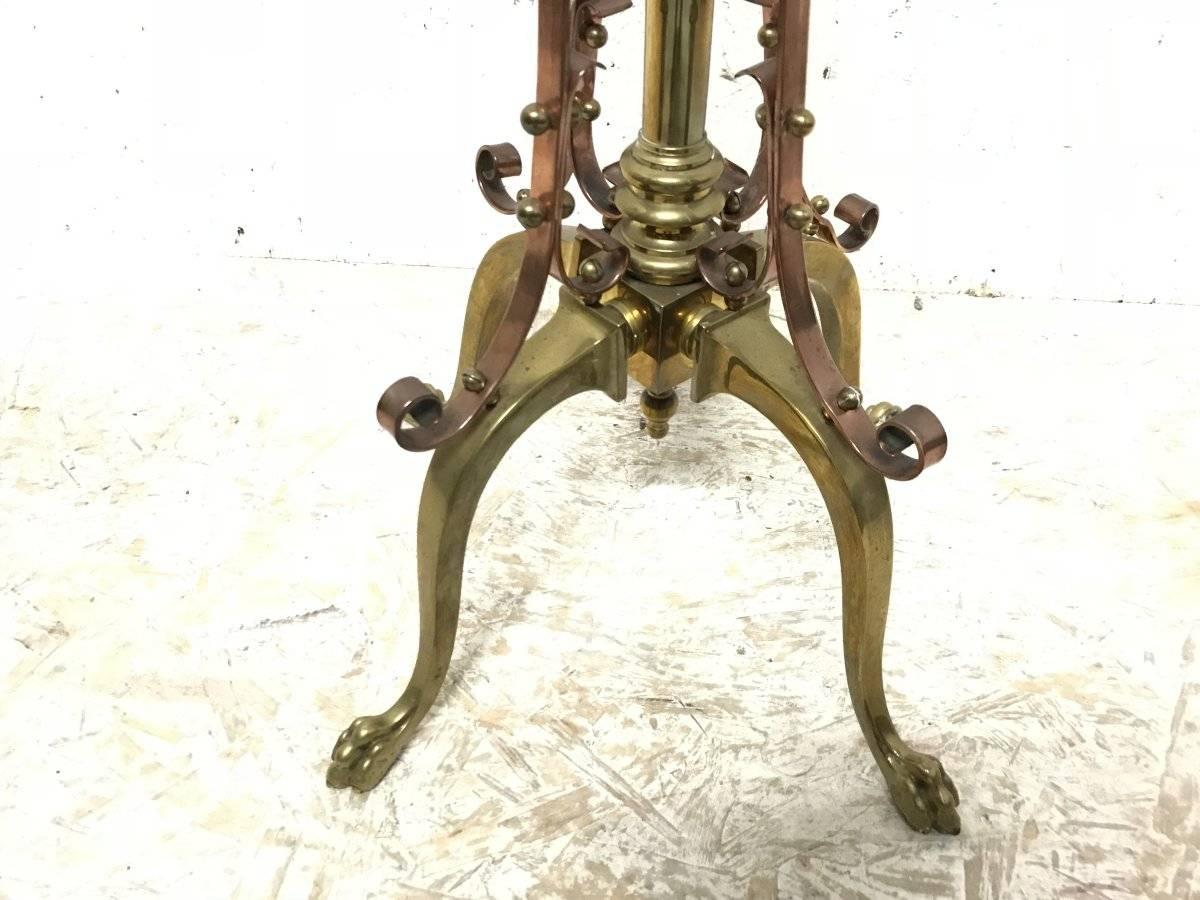 W A S Benson, An Arts & Crafts Copper and Brass Telescopic Standard Oil Lamp In Good Condition For Sale In London, GB