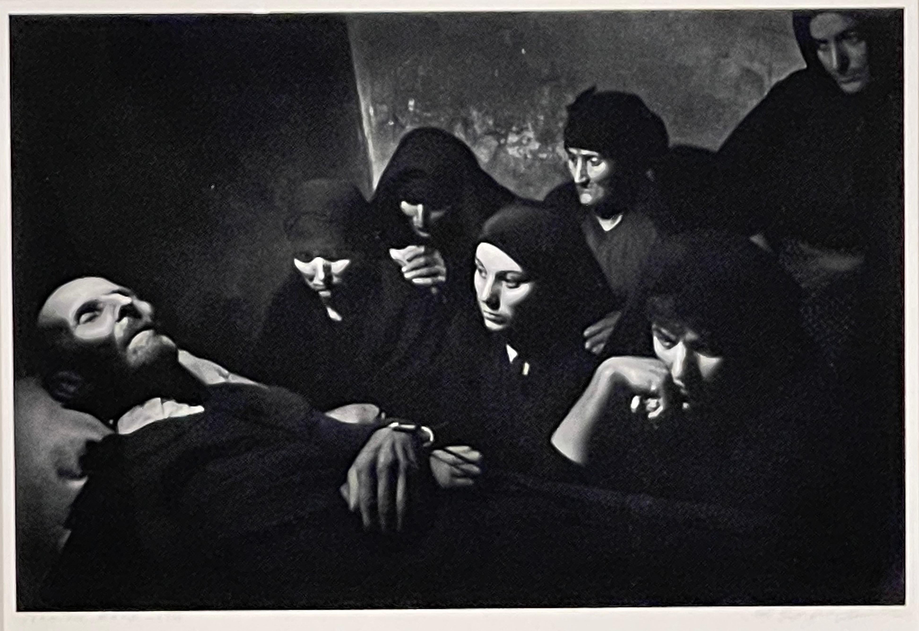 W. Eugene Smith Figurative Photograph – SPANISCHE WELLE