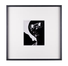 W. Gravure encadrée estampillée par la succession "Devil Goggles", 1956