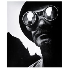 W. Gravure encadrée estampillée par la succession "Devil Goggles", 1956