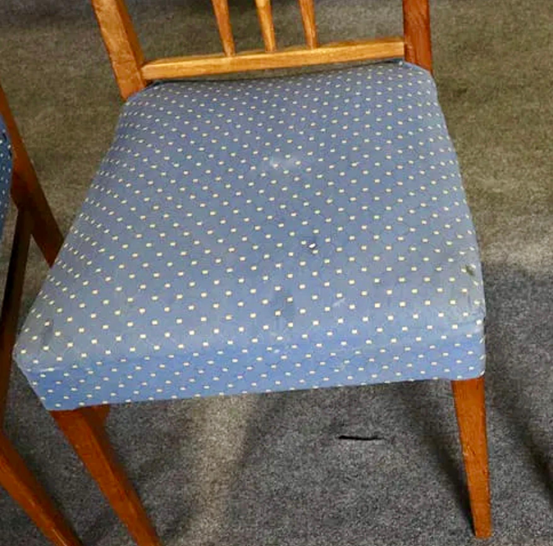 W. H. Russell für Gordon Russell Esszimmerstühle im Angebot 1