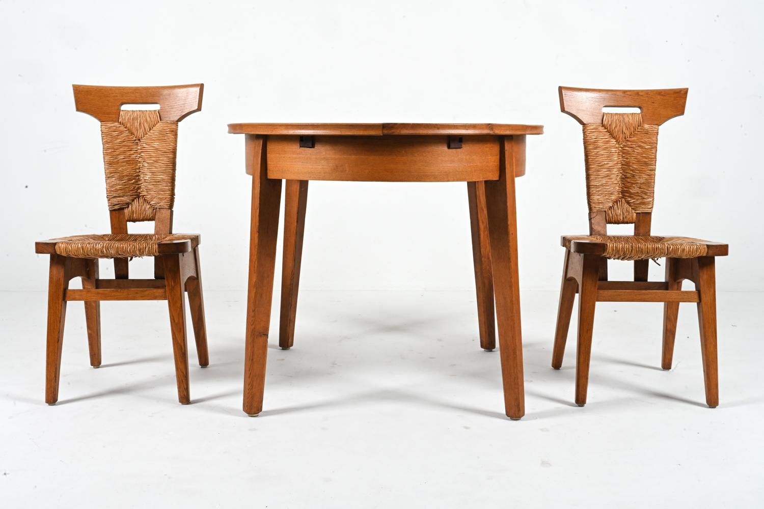 W. Kuyper Dutch Arts & Crafts Dining Suite in Oak & Rush, c. 1920s For Sale 6