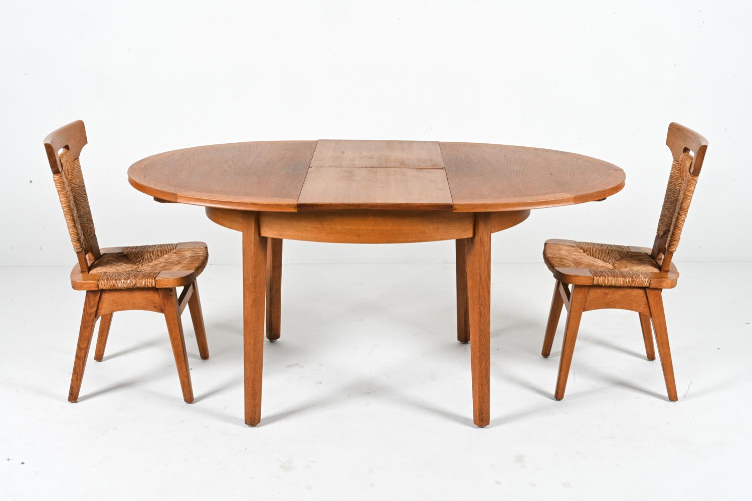 W. Kuyper Dutch Arts & Crafts Dining Suite in Oak & Rush, c. 1920s For Sale 12