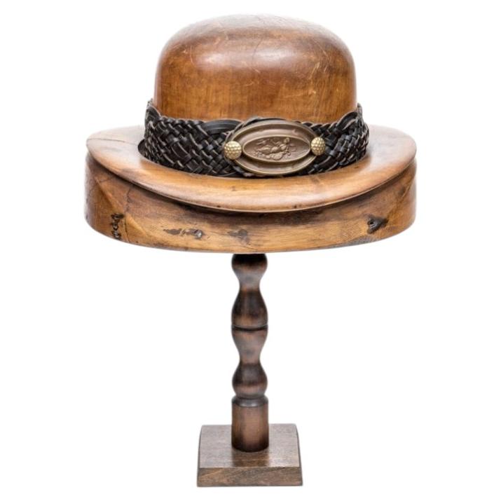 W. Plant & Sons Antique English Millinery Hut Form