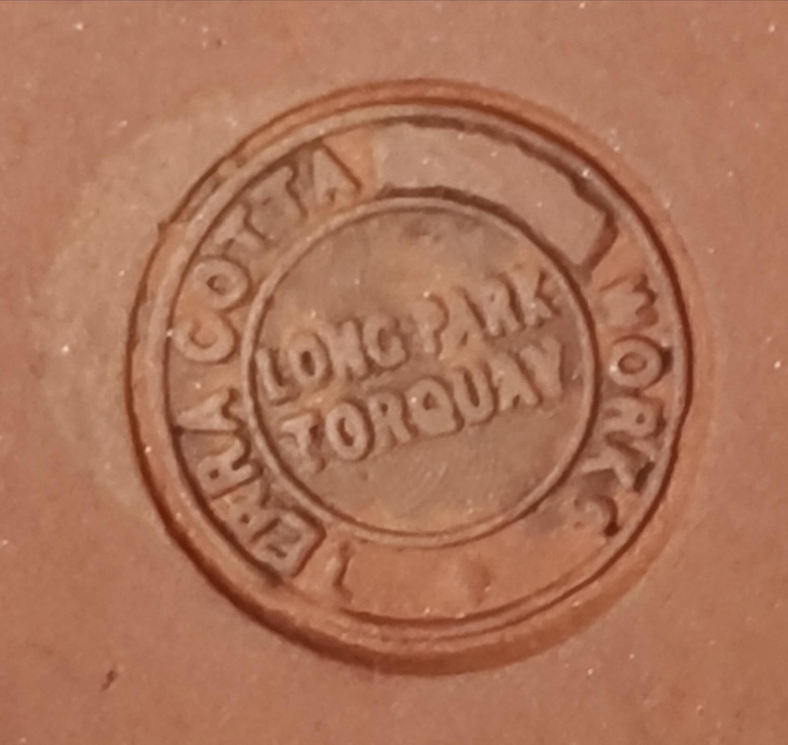 Plaque peinte à la main, Longpark, Torquay, panier de fleurs en vente 7