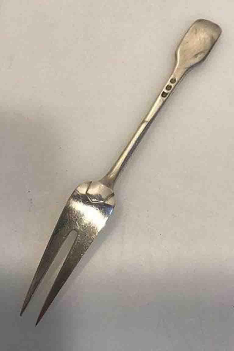 W & S. Sorensen Silver Old Danish Cold Cuts Fork In Good Condition For Sale In Copenhagen, DK