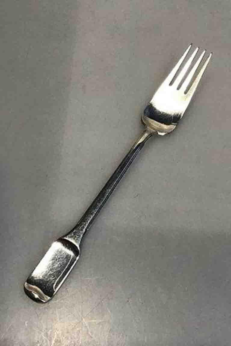 W & S. Sorensen Silver Old Danish Luncheon Fork In Good Condition For Sale In Copenhagen, DK